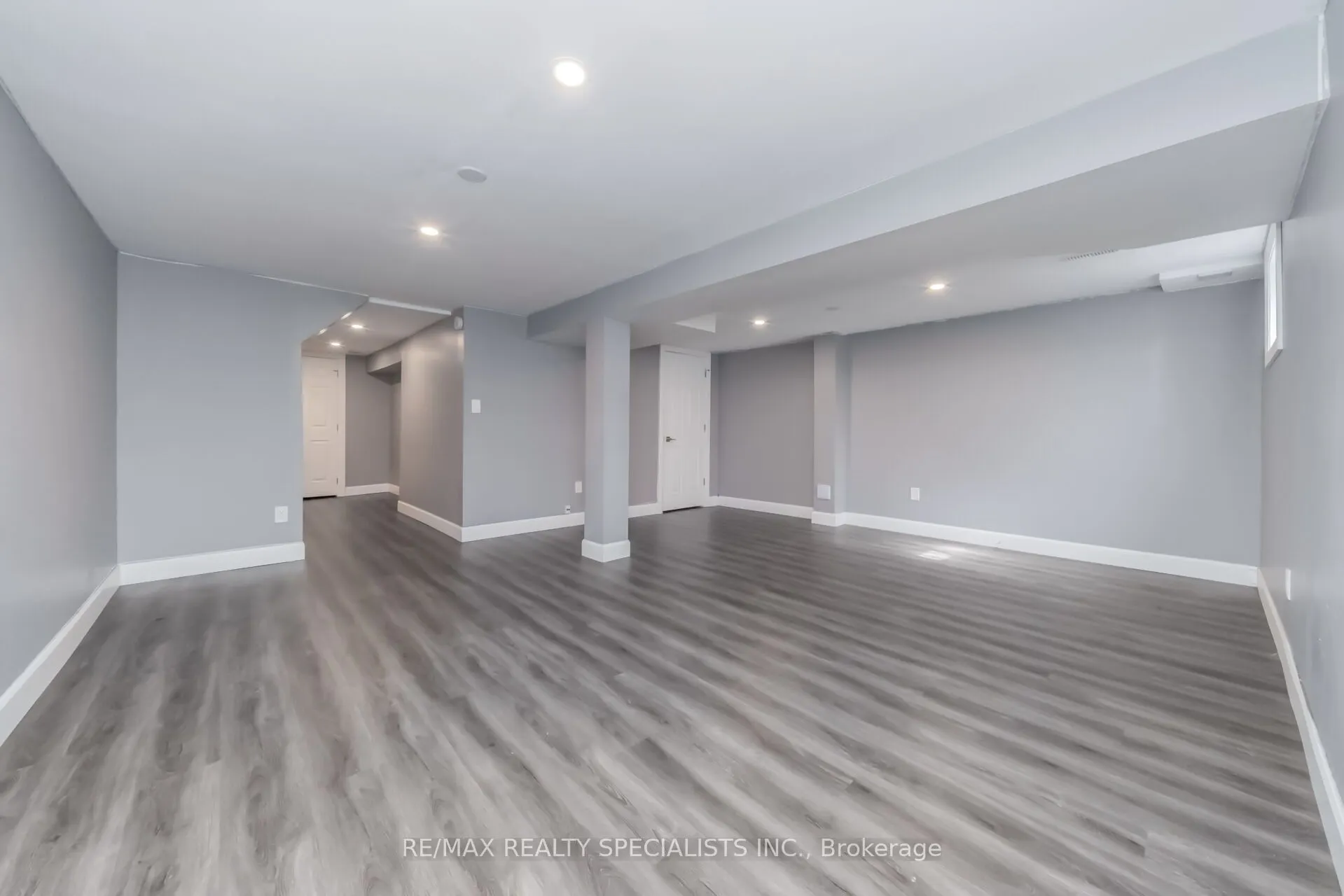 33 Greenwich Circle #33