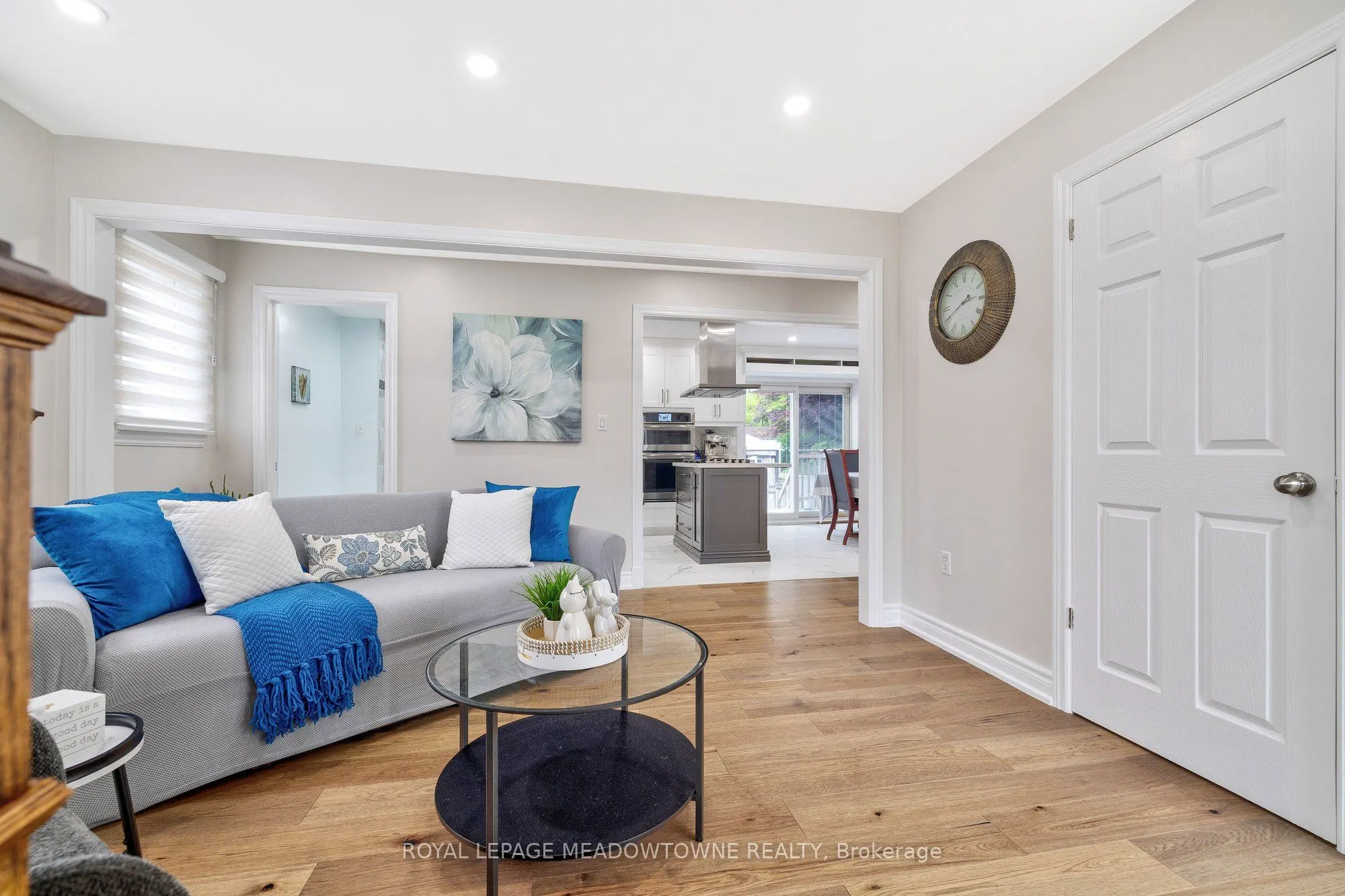 46 Hewson Crescent