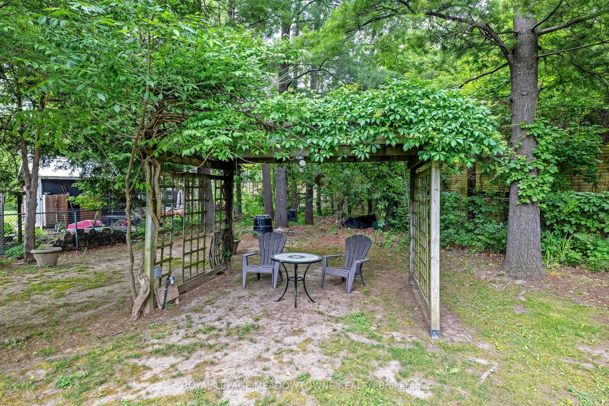 46 Hewson Crescent