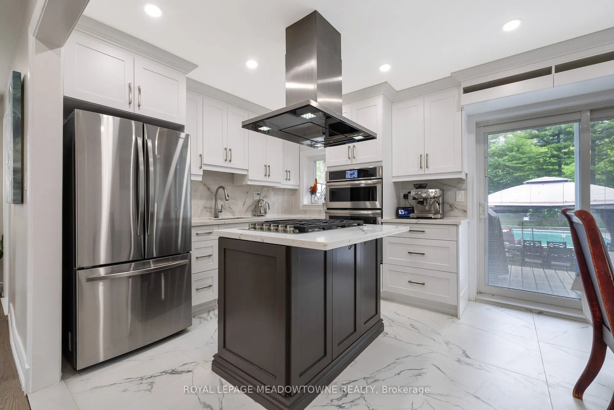 46 Hewson Crescent