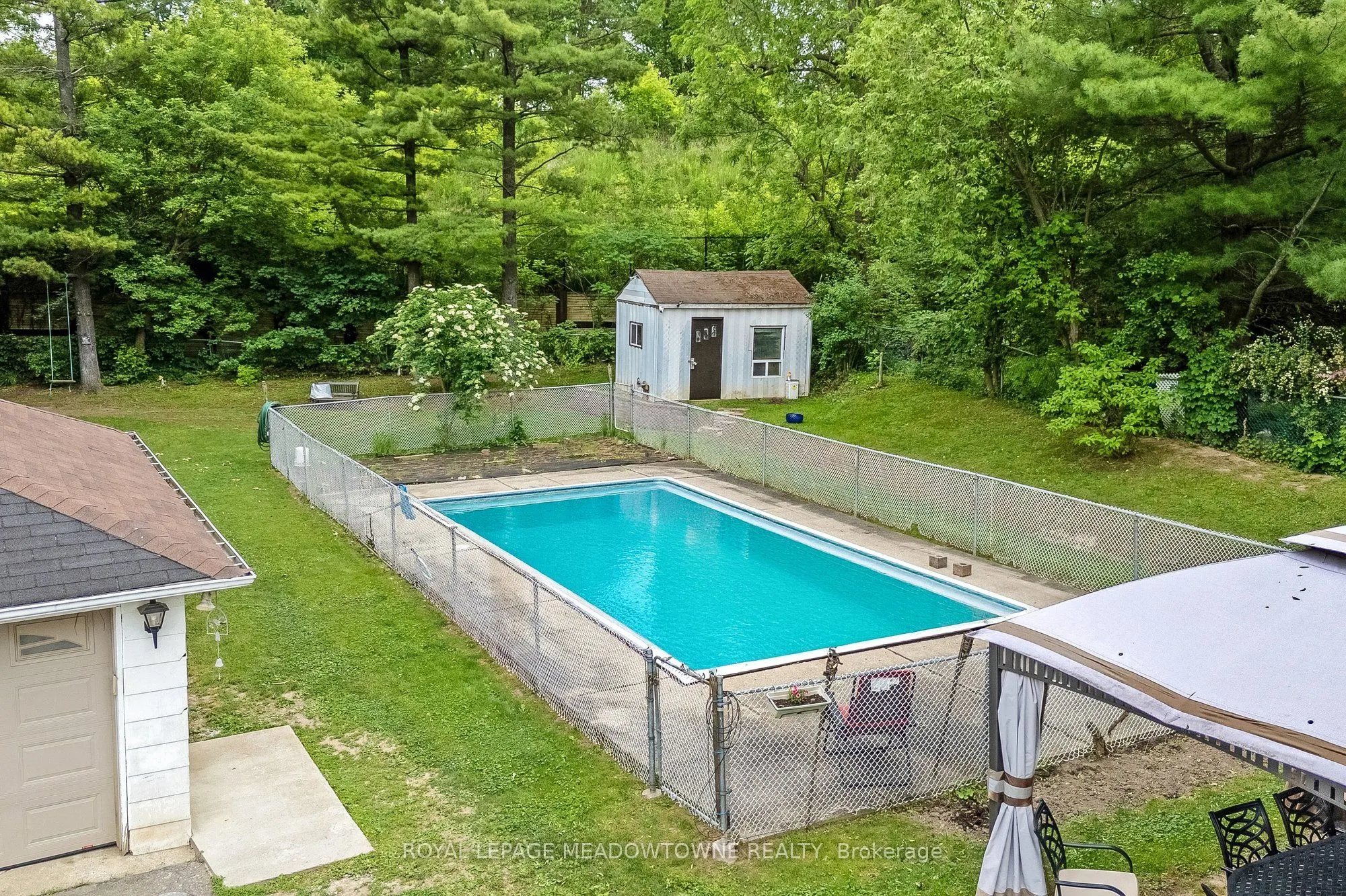 46 Hewson Crescent