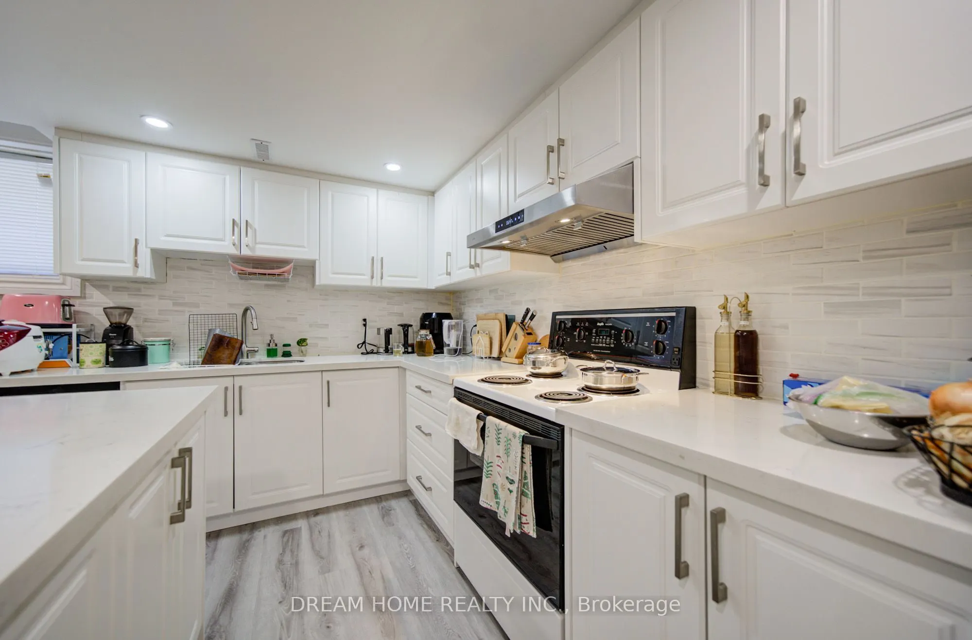 1323 Shamir Crescent