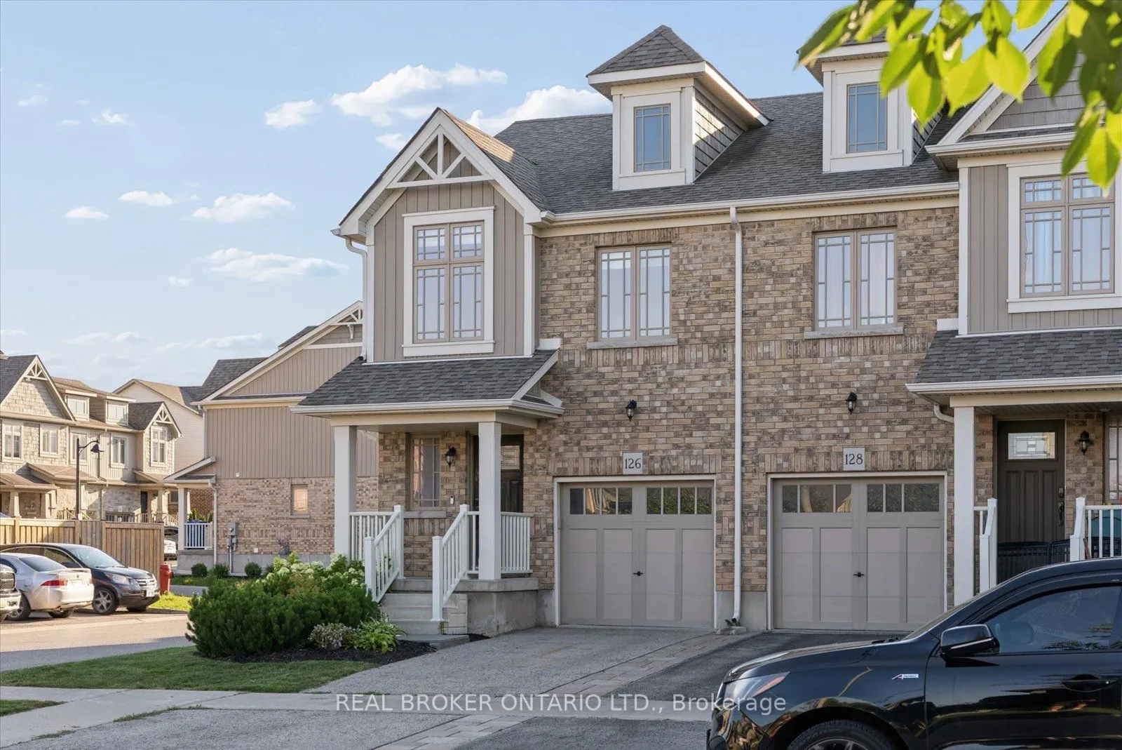 126 Parkinson Crescent