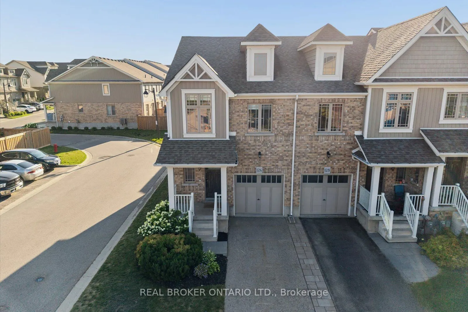 126 Parkinson Crescent