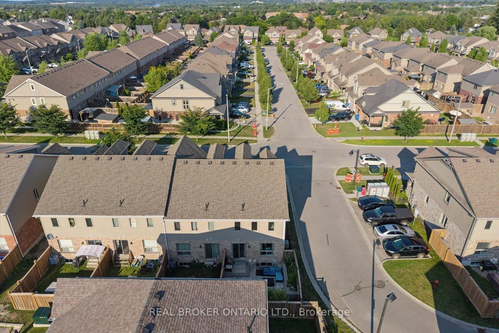 126 Parkinson Crescent
