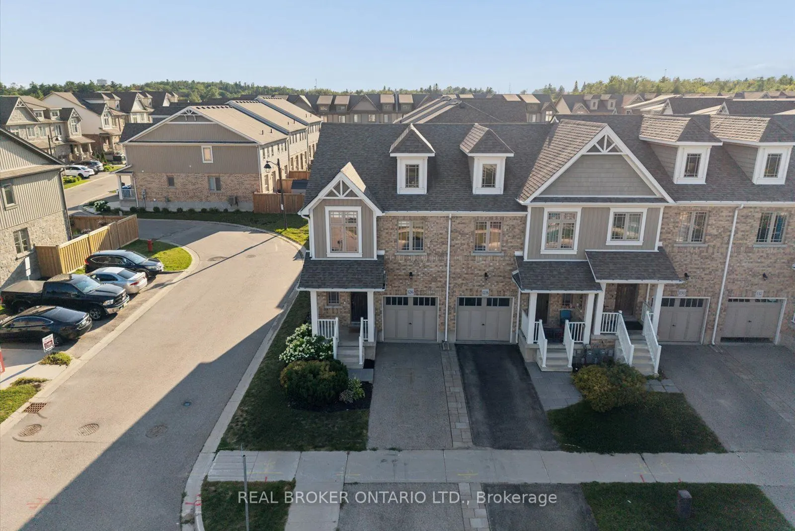 126 Parkinson Crescent