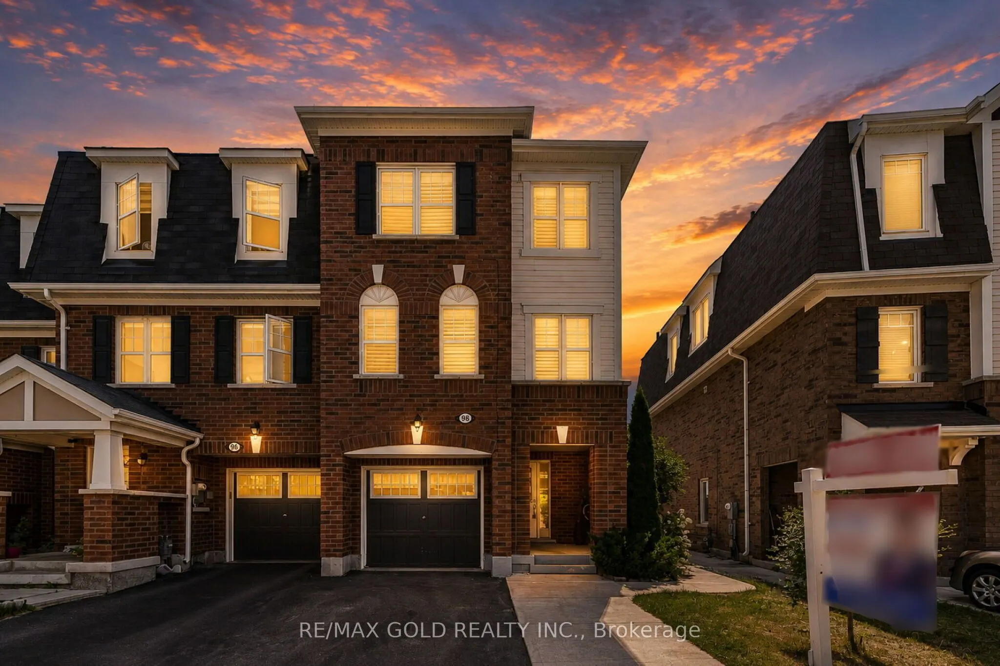 98 Bannister Crescent