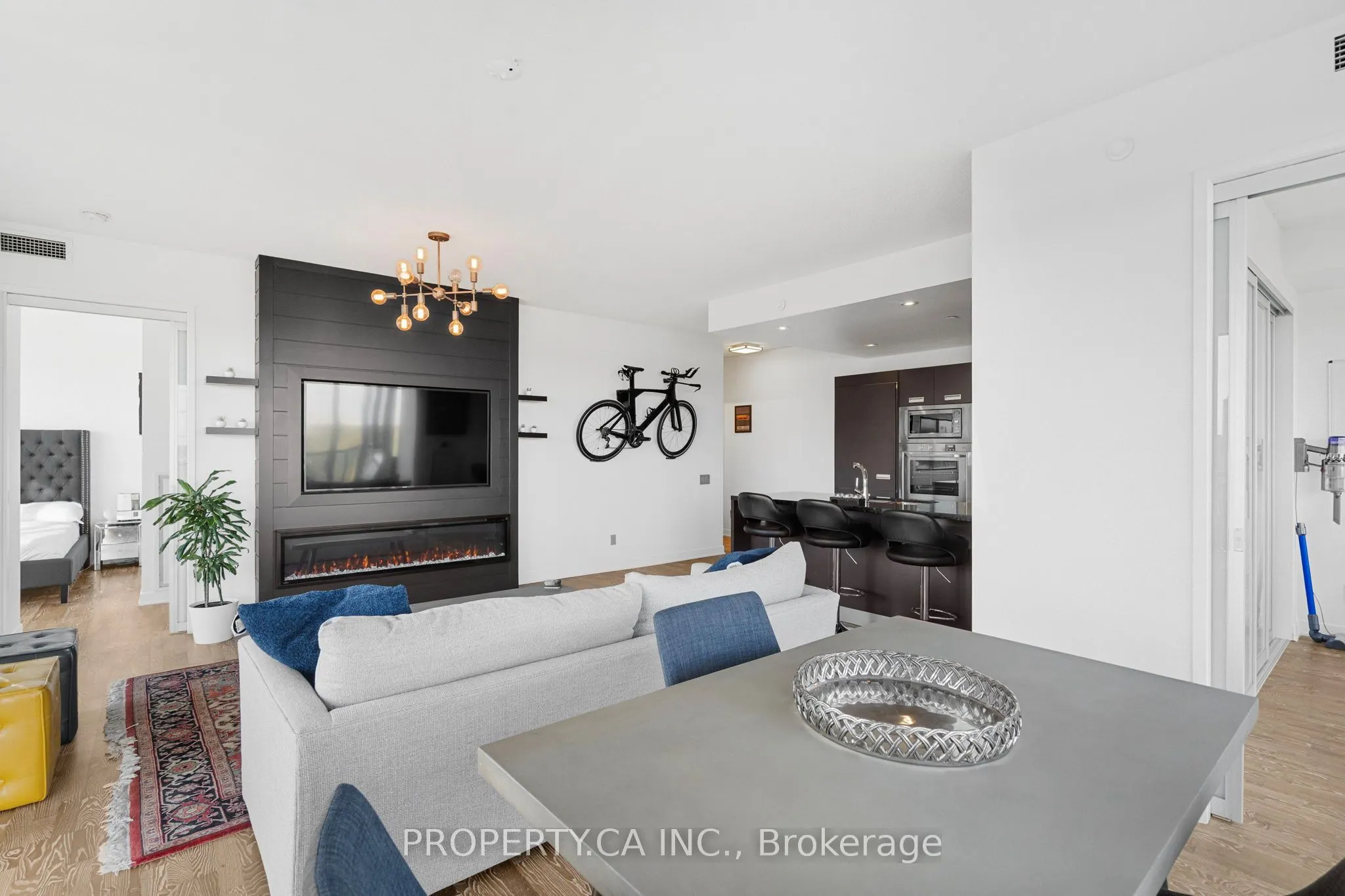 90 Park Lawn Road #1211