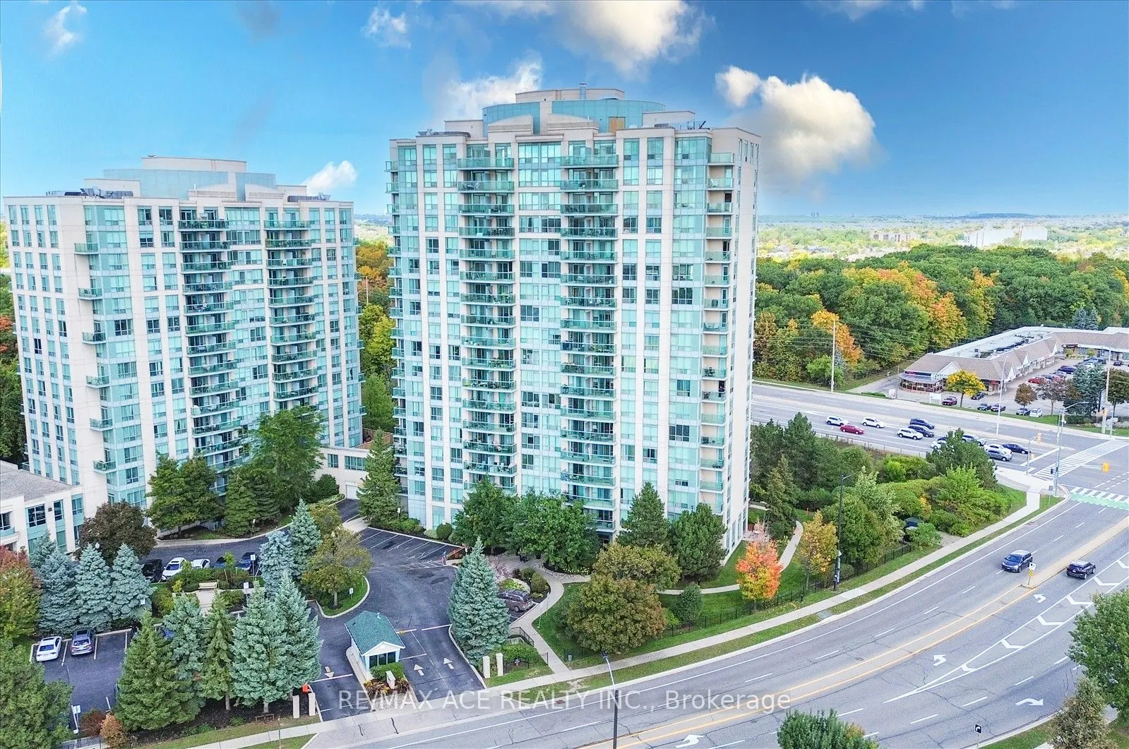 2545 Erin Centre Boulevard #1803