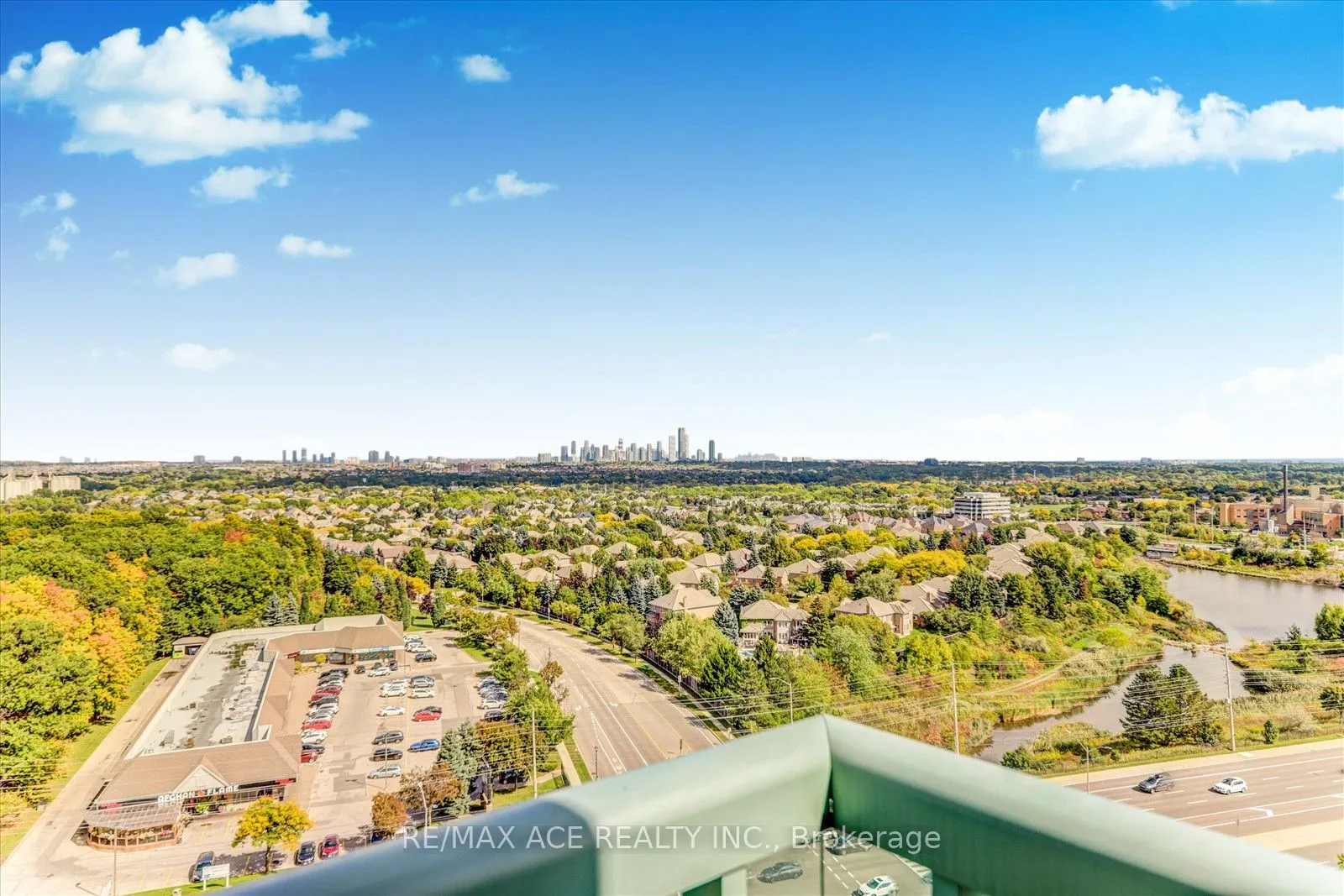 2545 Erin Centre Boulevard #1803