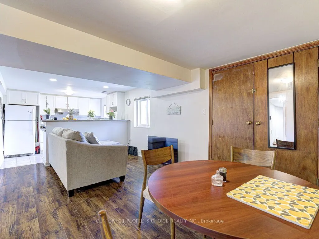 103 Whitchurch Mews