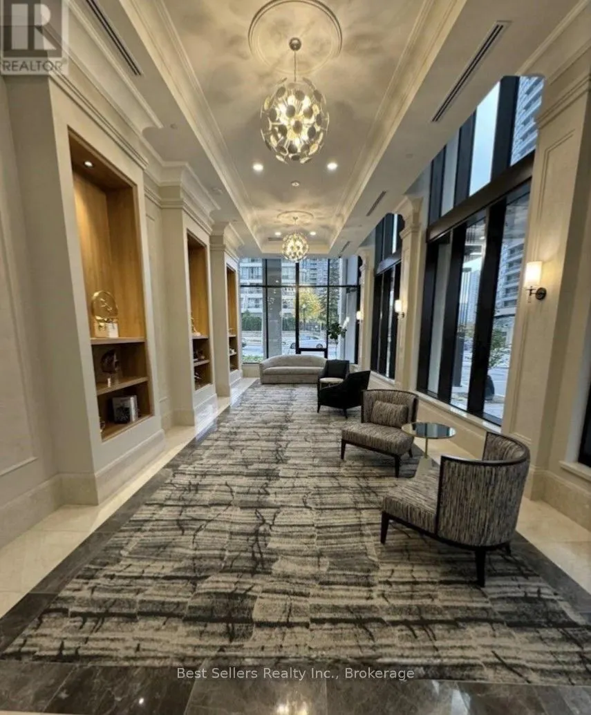 36 Elm Drive #2406