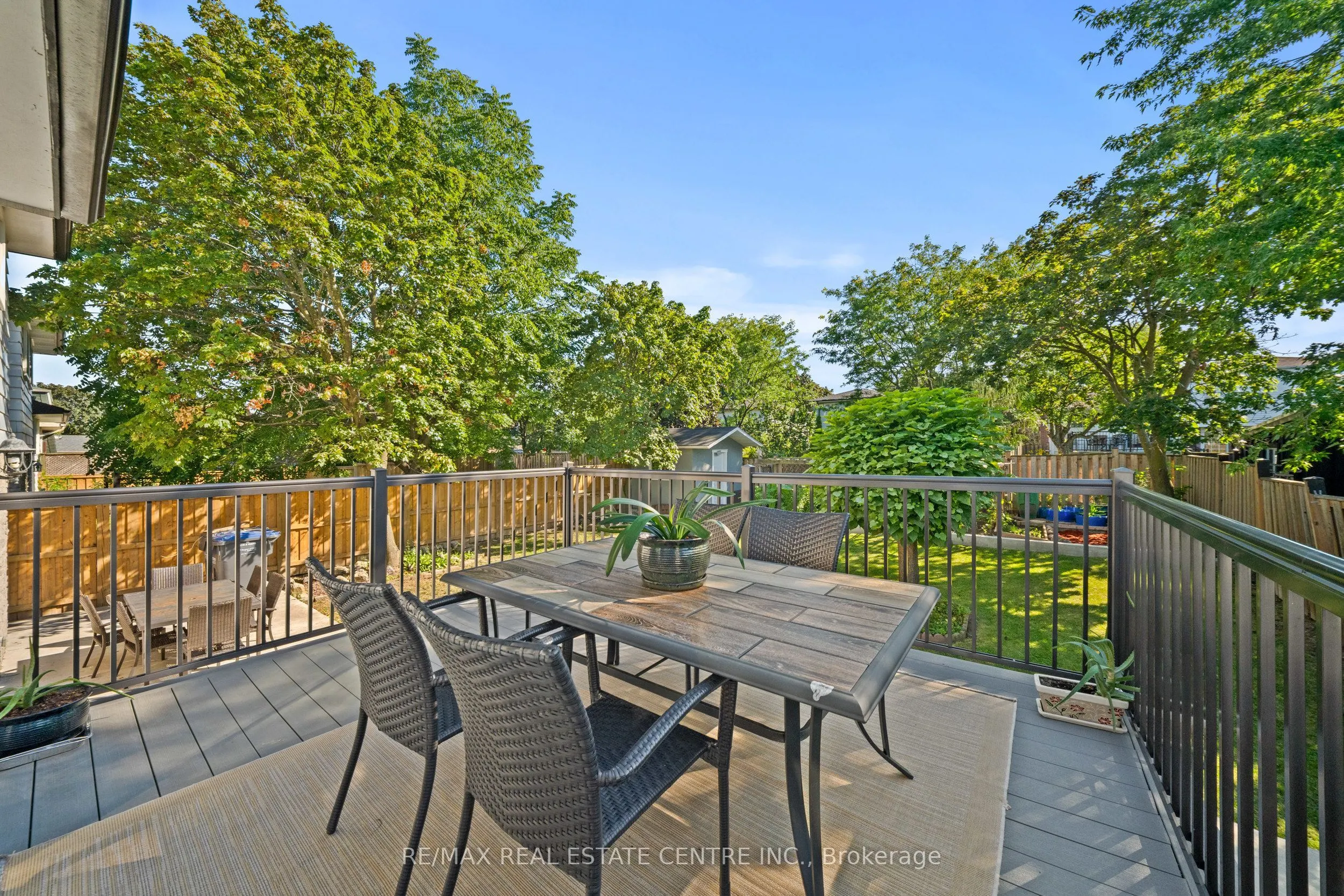 27 Jefferson Road