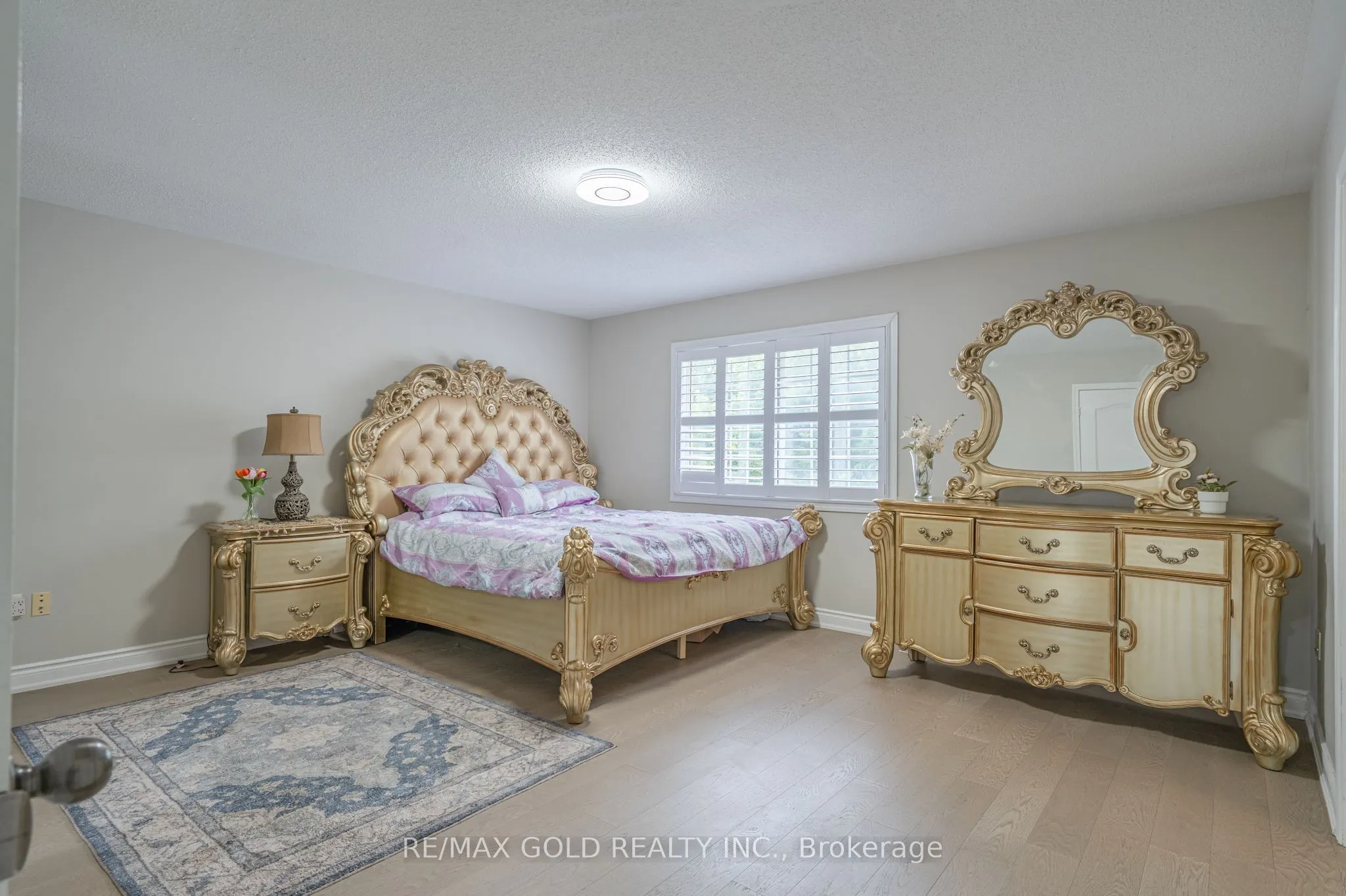 141 Whitwell Drive