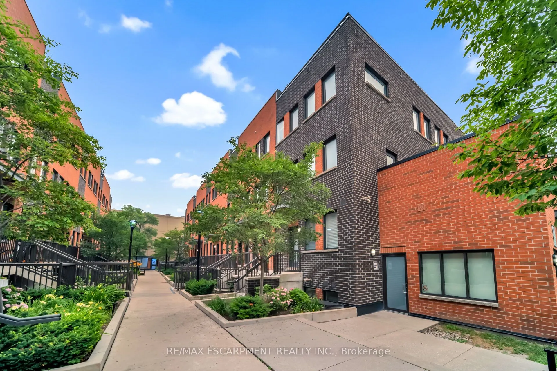 869 Wilson Avenue #29
