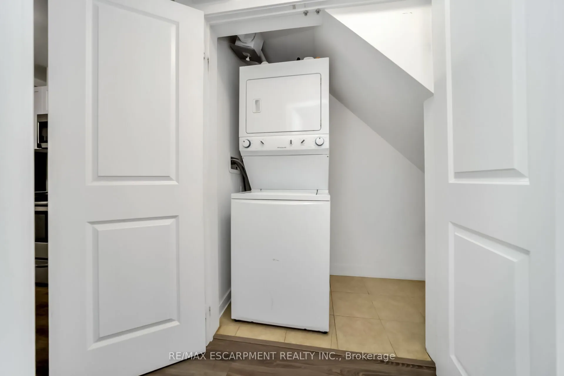 869 Wilson Avenue #29