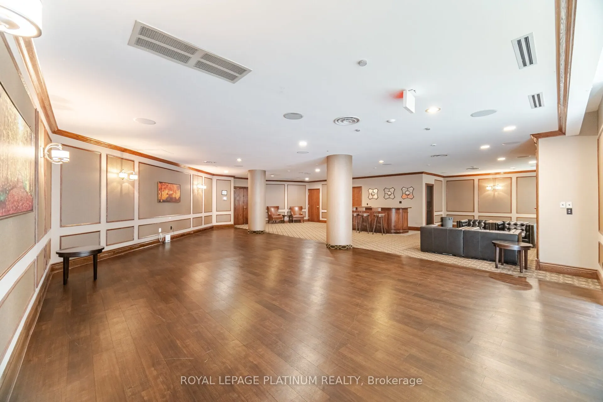 156 Enfield Place #703