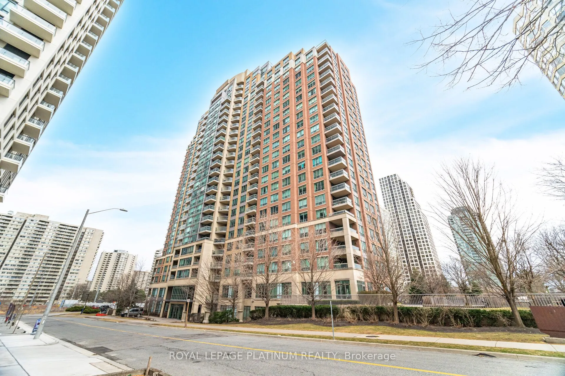 156 Enfield Place #703