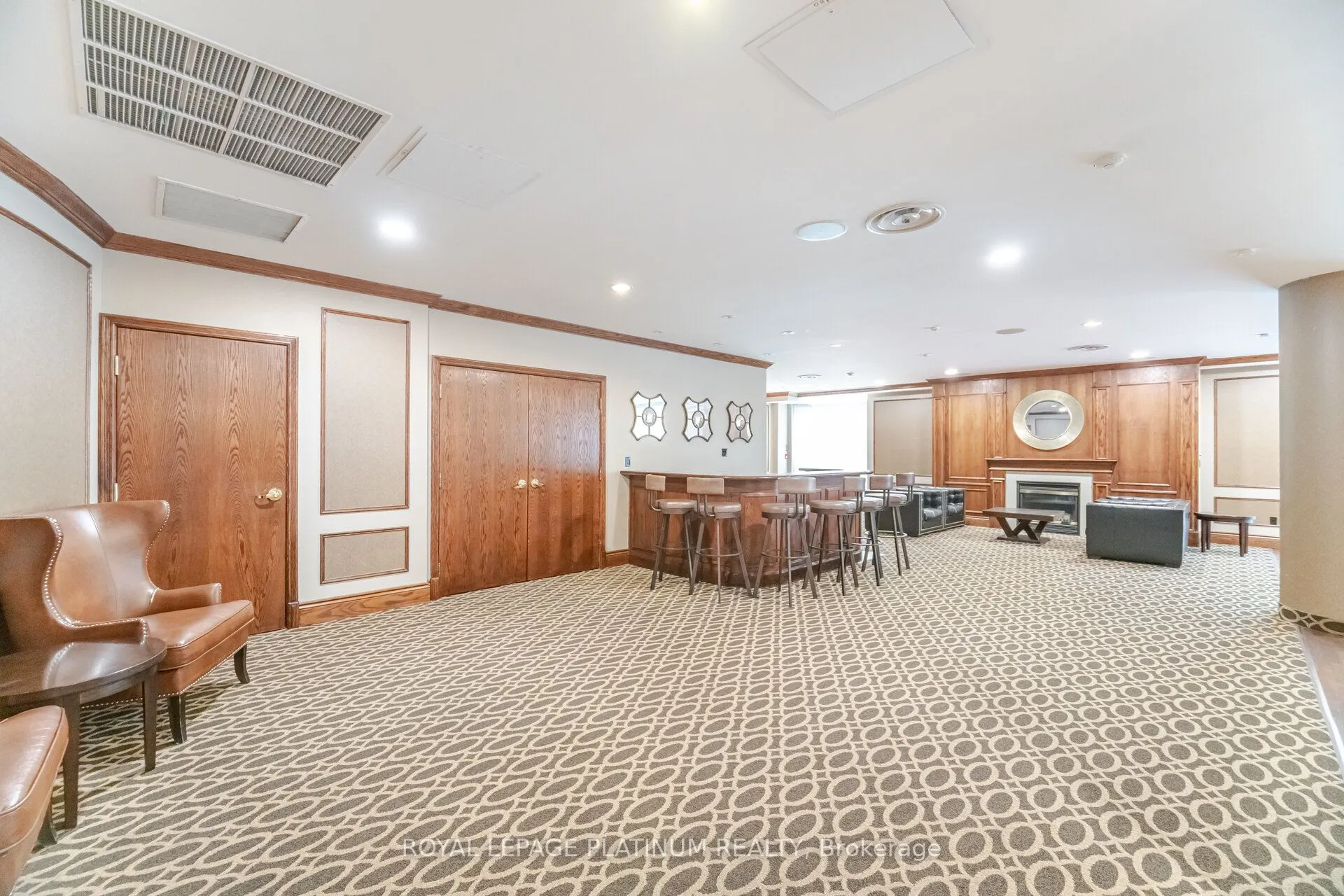 156 Enfield Place #703