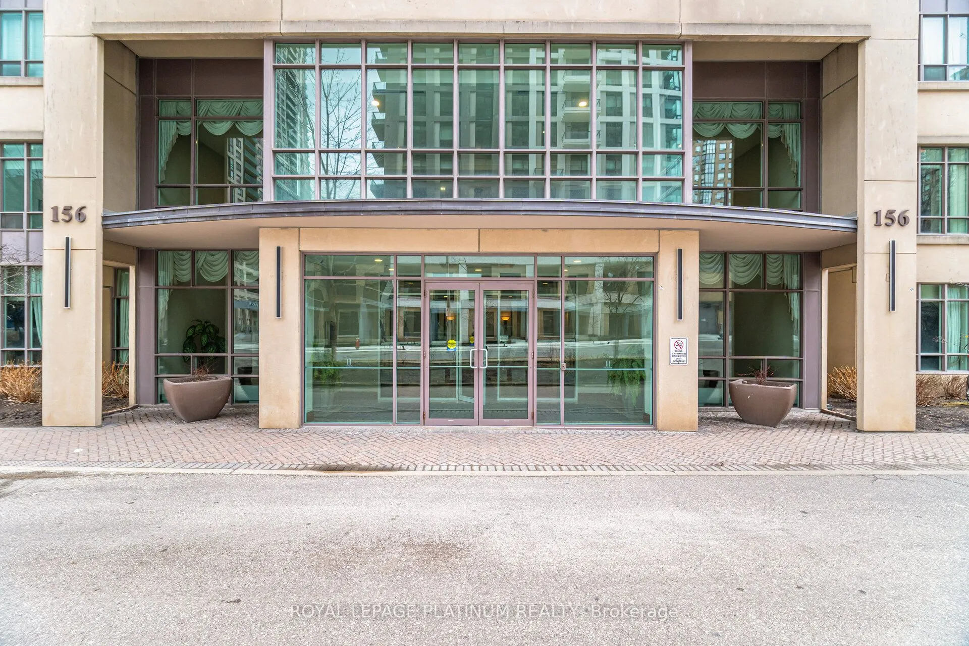 156 Enfield Place #703