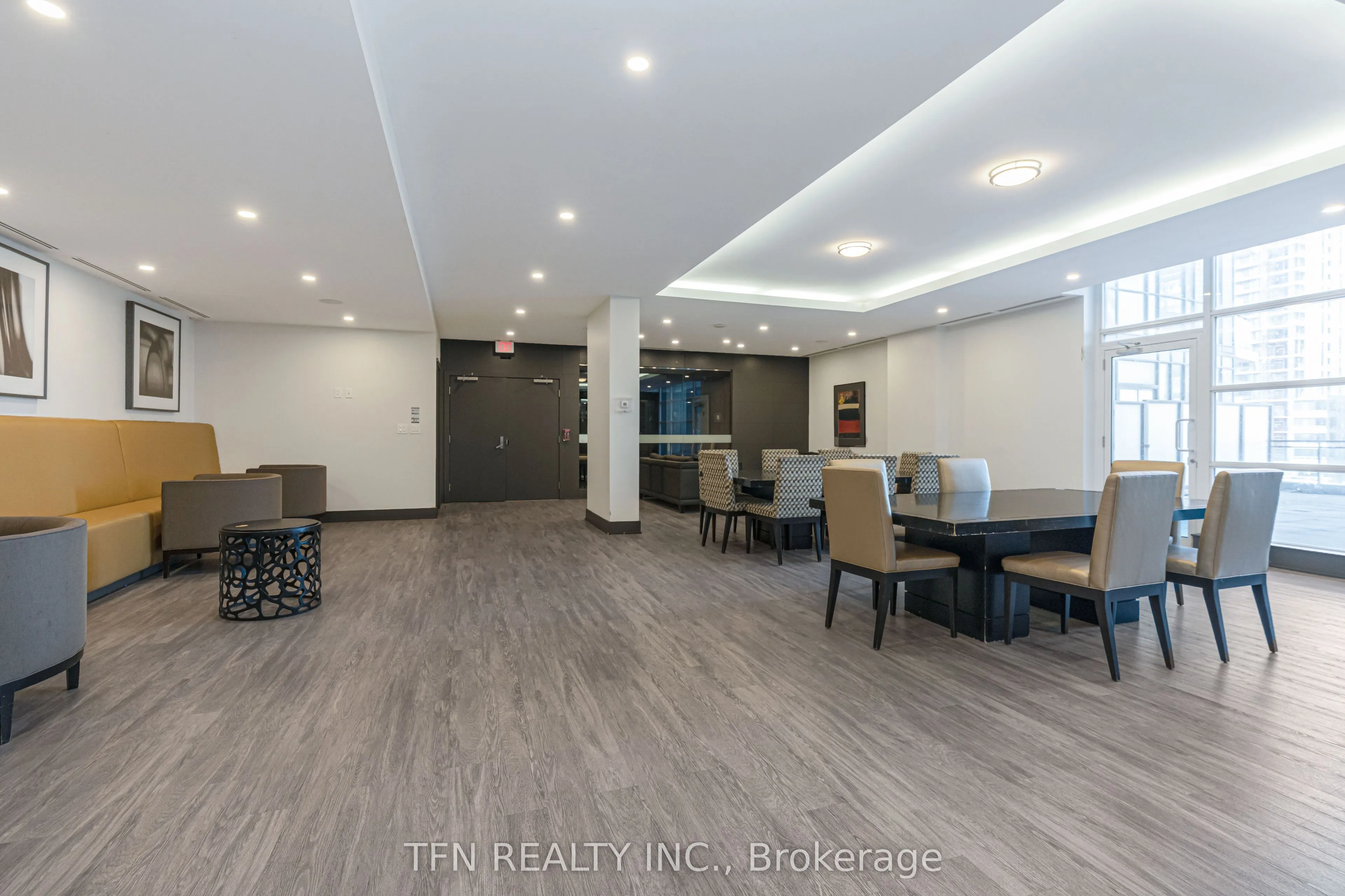 4099 Brickstone Mews #2305