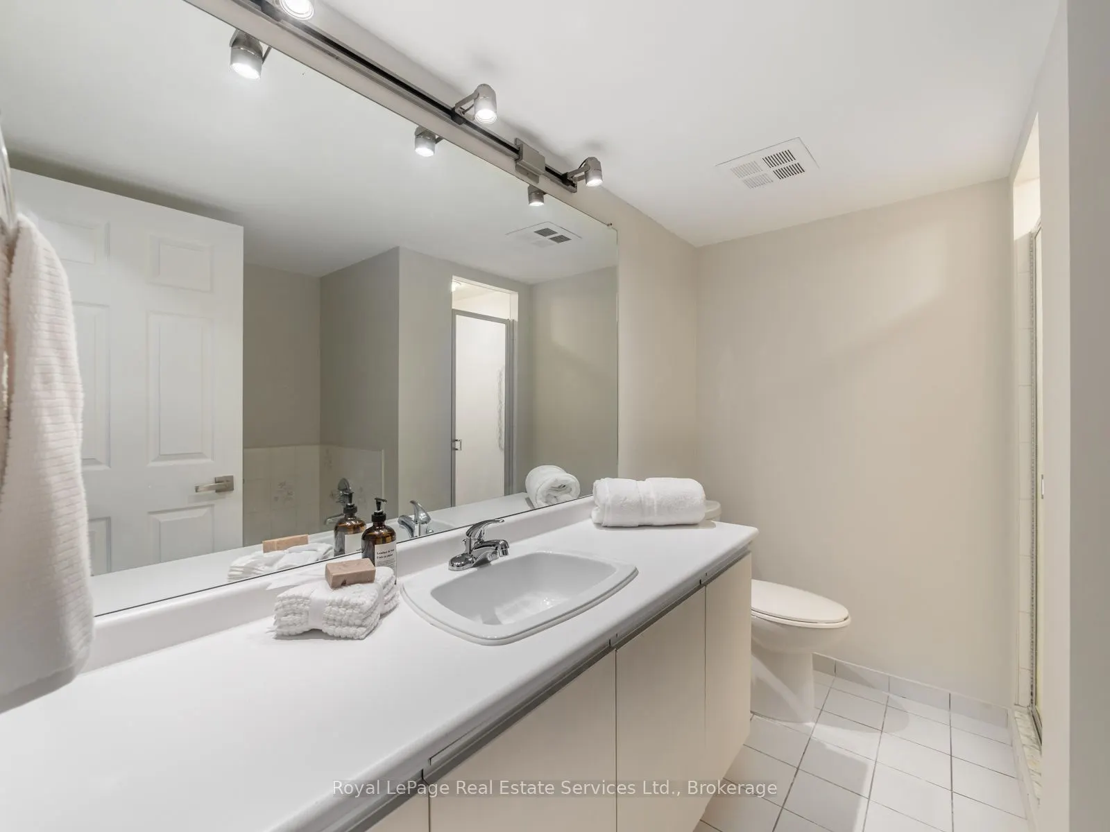 2177 Burnhamthorpe Road W #309