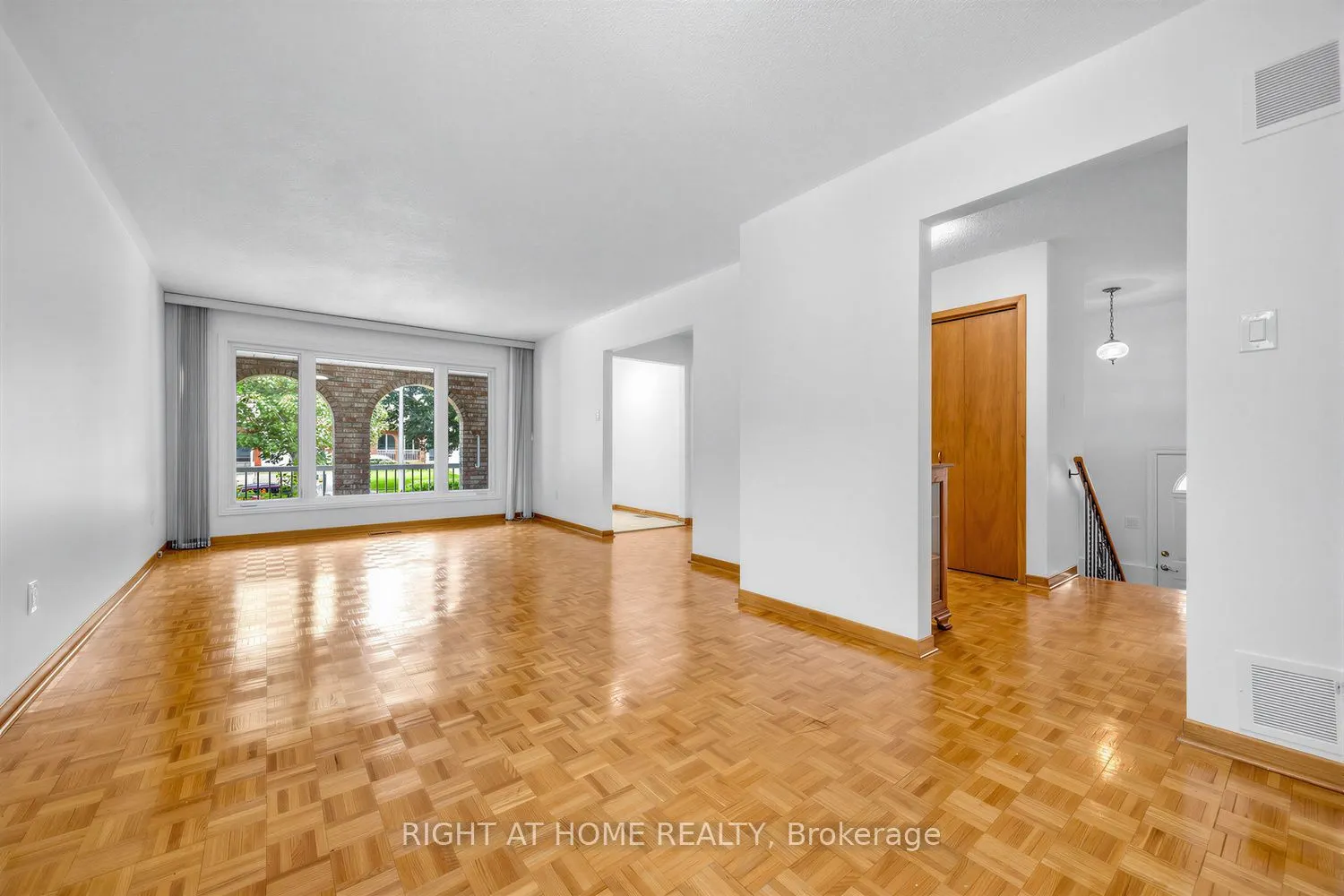 3126 Mccarthy Court