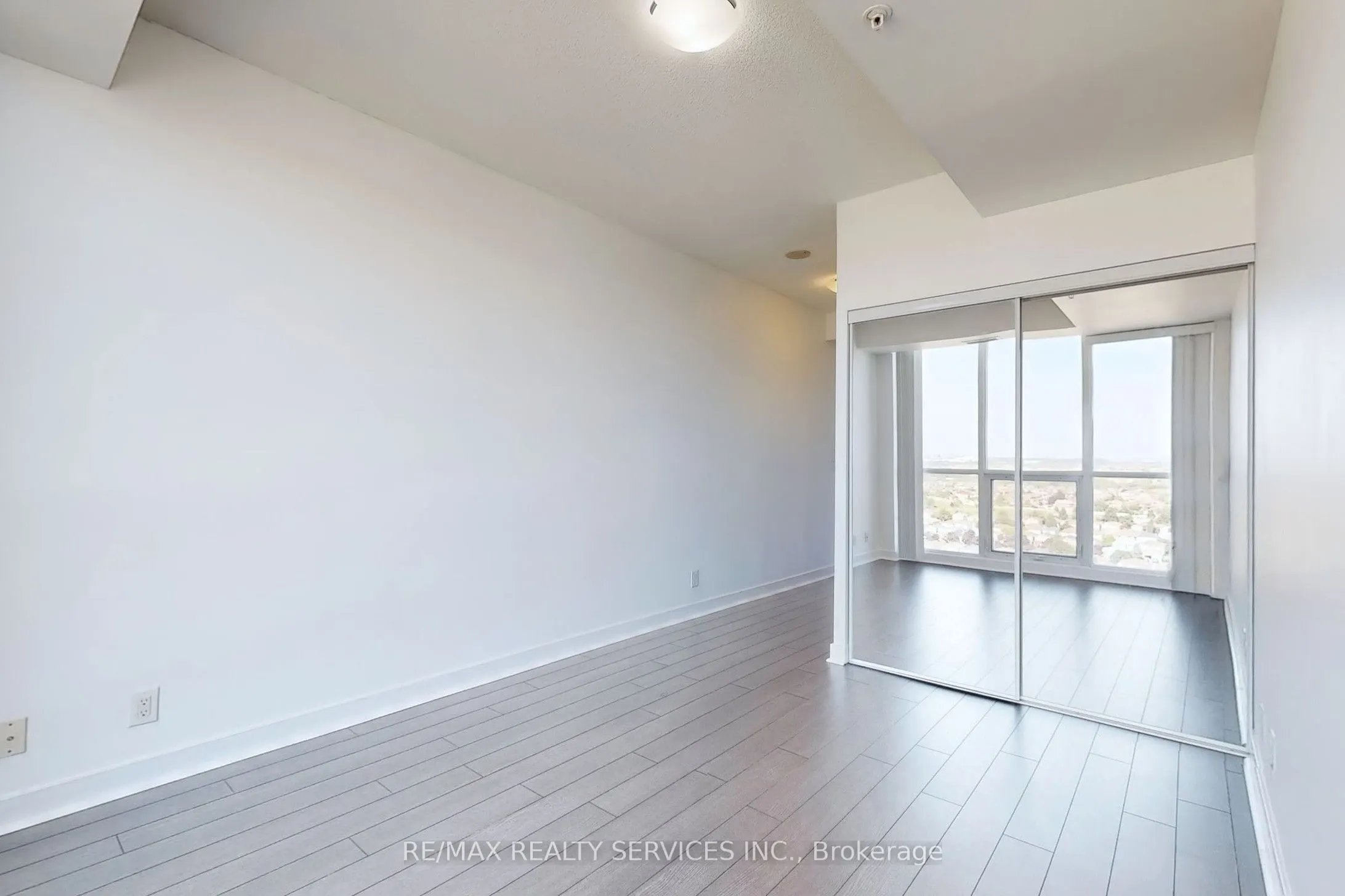 3985 Grand Park Drive #1511