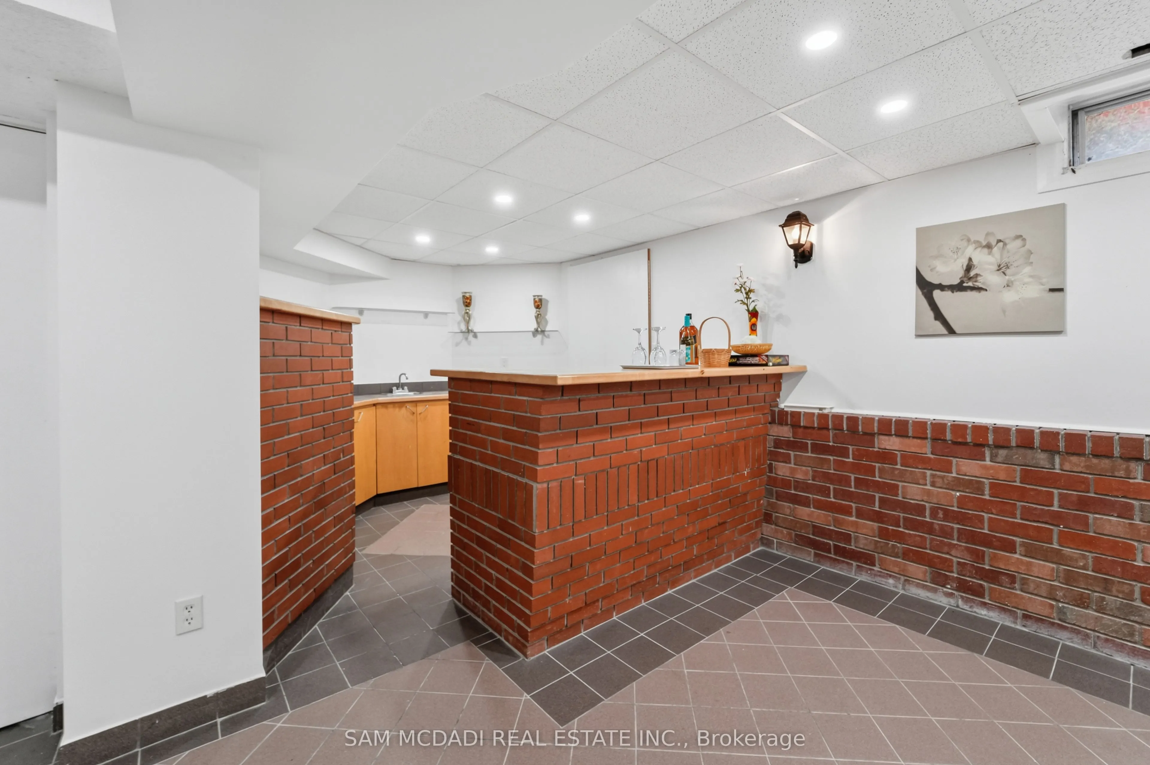 3071 Bayberry Drive