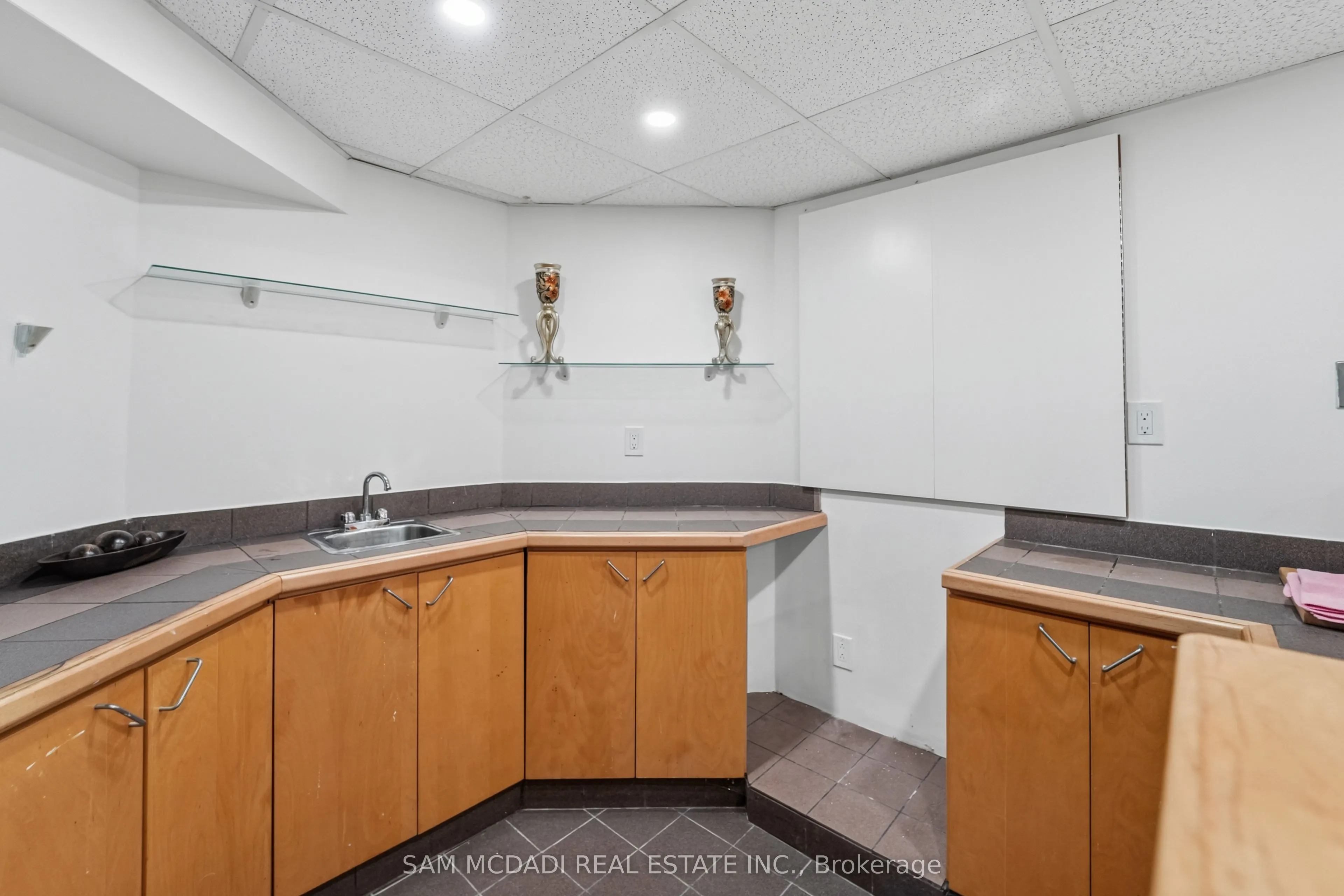 3071 Bayberry Drive