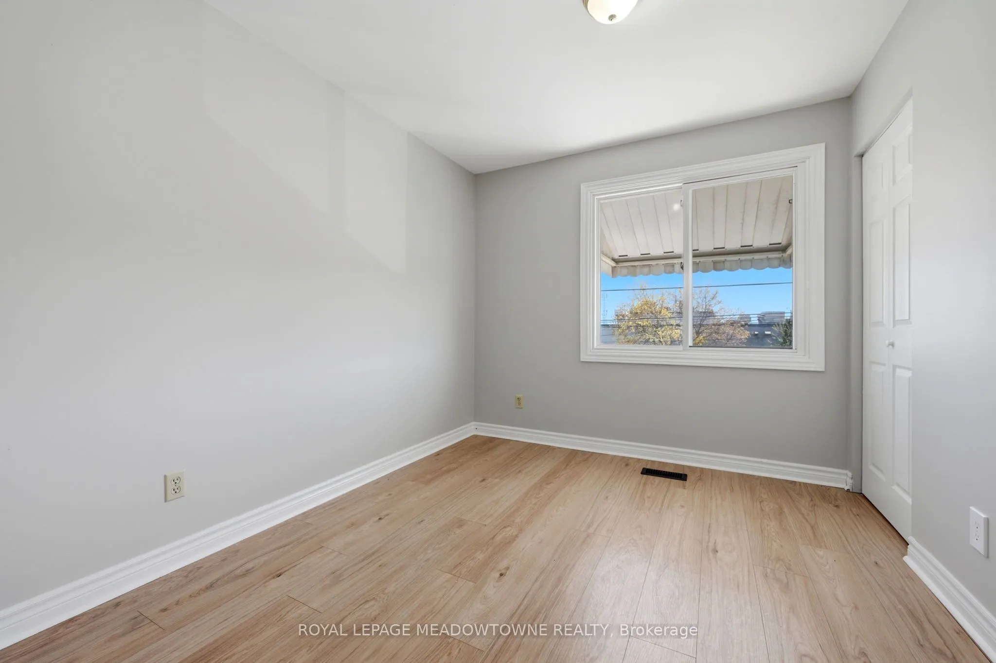 82 Maple Avenue
