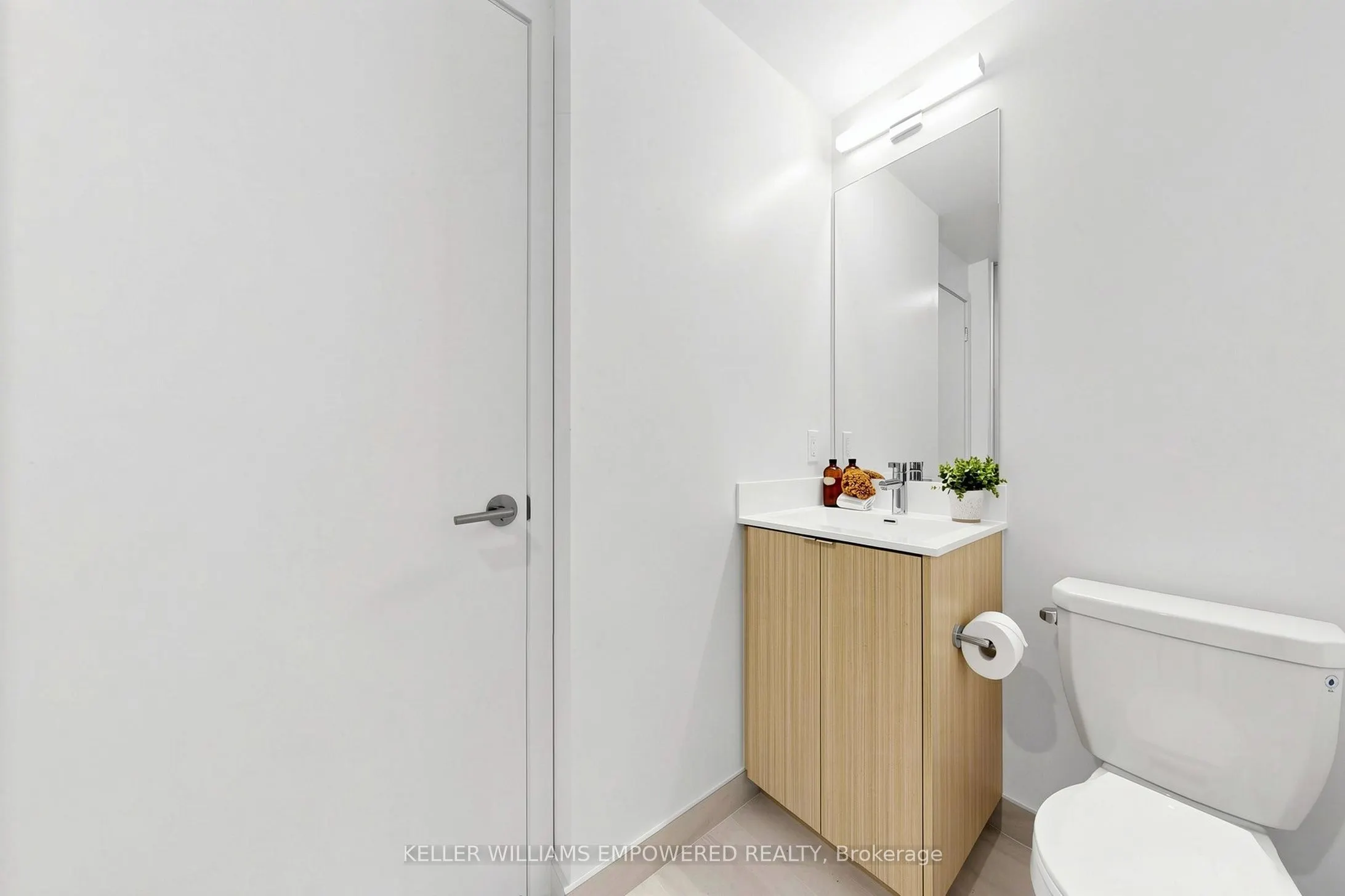 4365 Bloor Street W #601