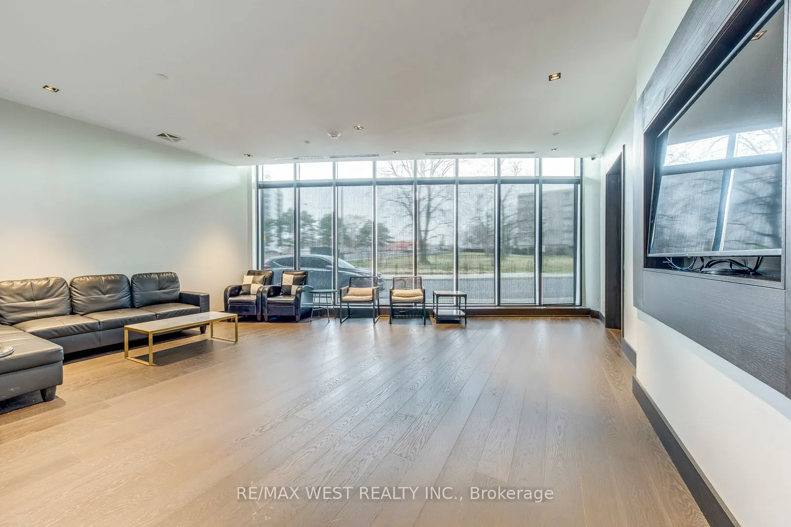 1461 Lawrence Avenue W #1104