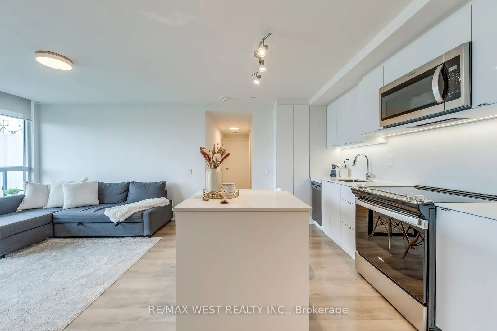1461 Lawrence Avenue W #1104