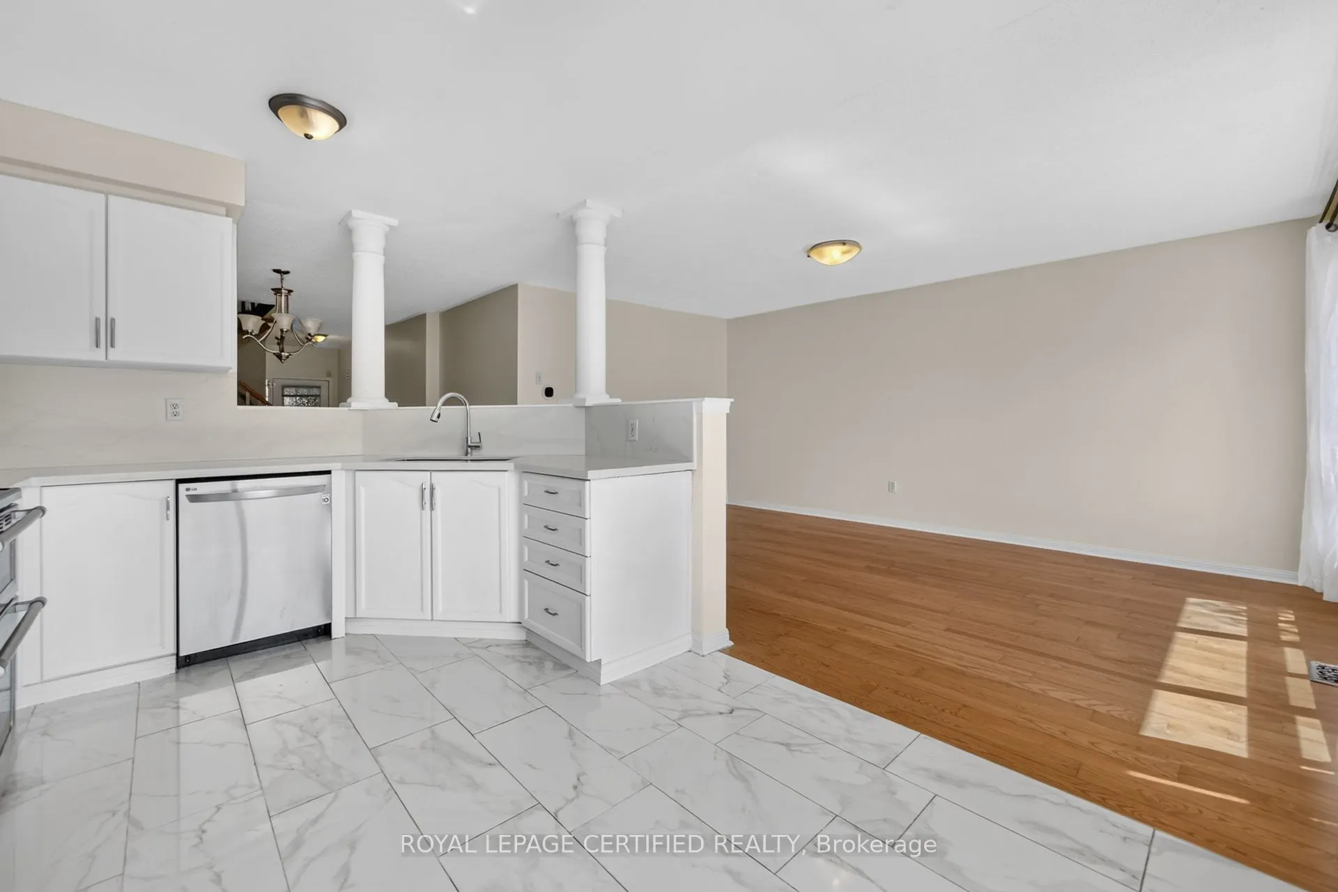 464 Collis Court
