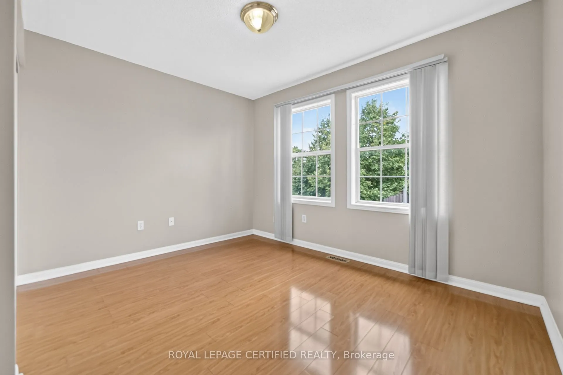 464 Collis Court