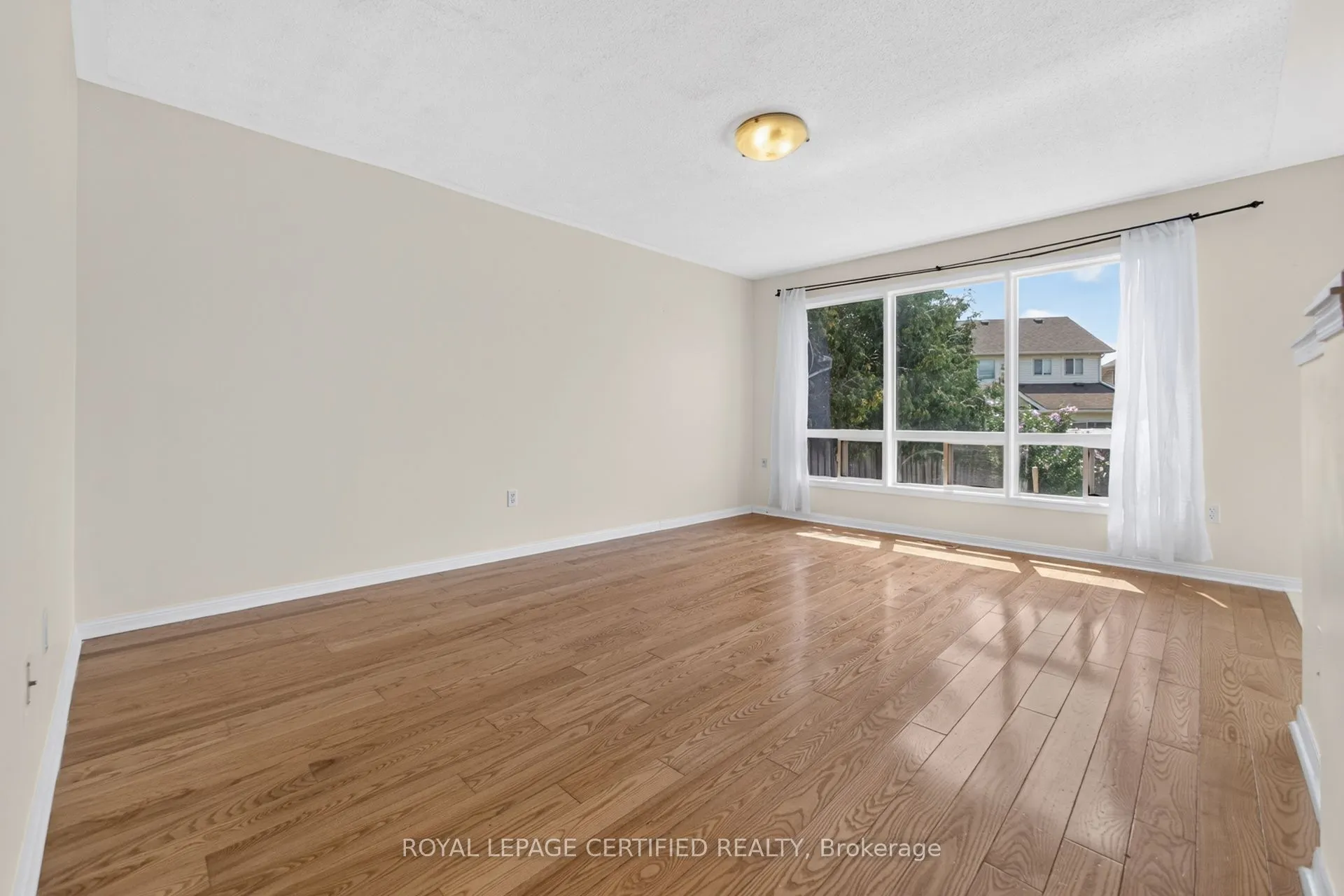 464 Collis Court