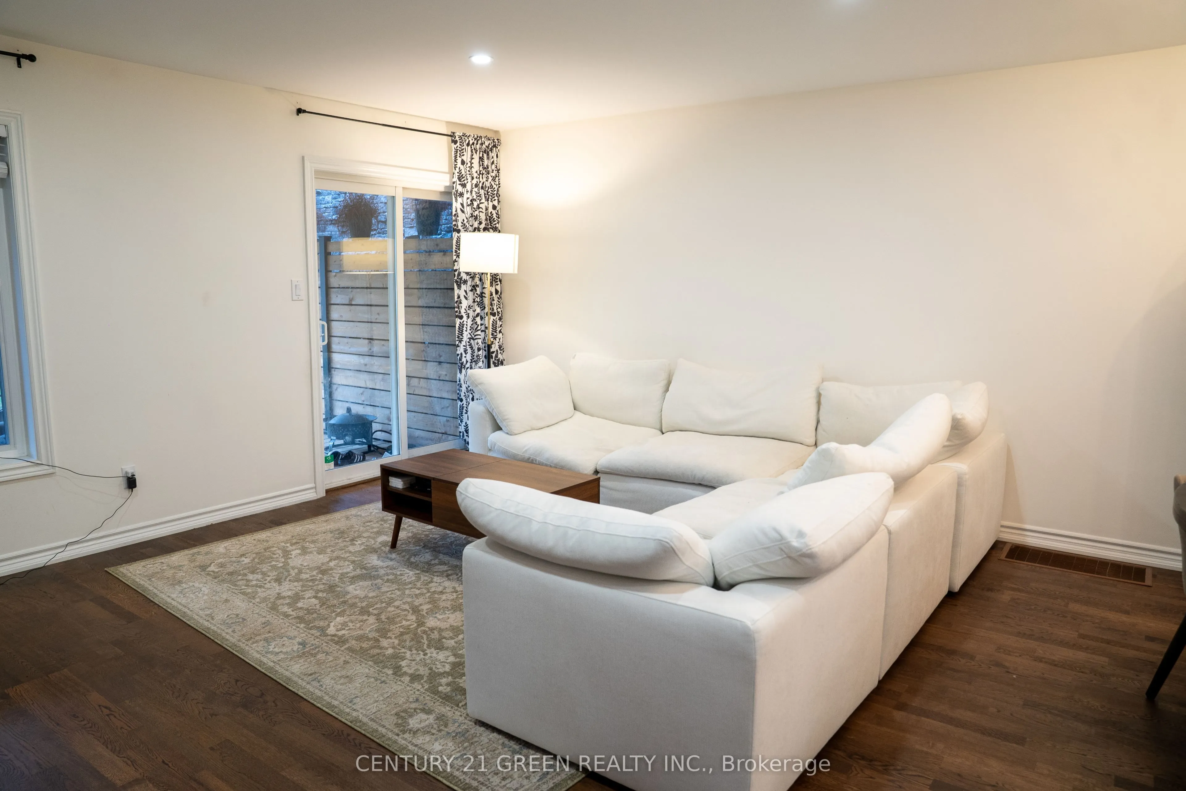 72 Grapevine Road
