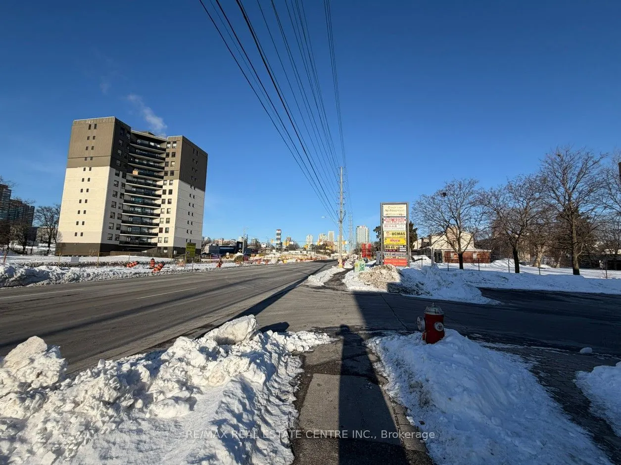 3085 Hurontario St Street #12