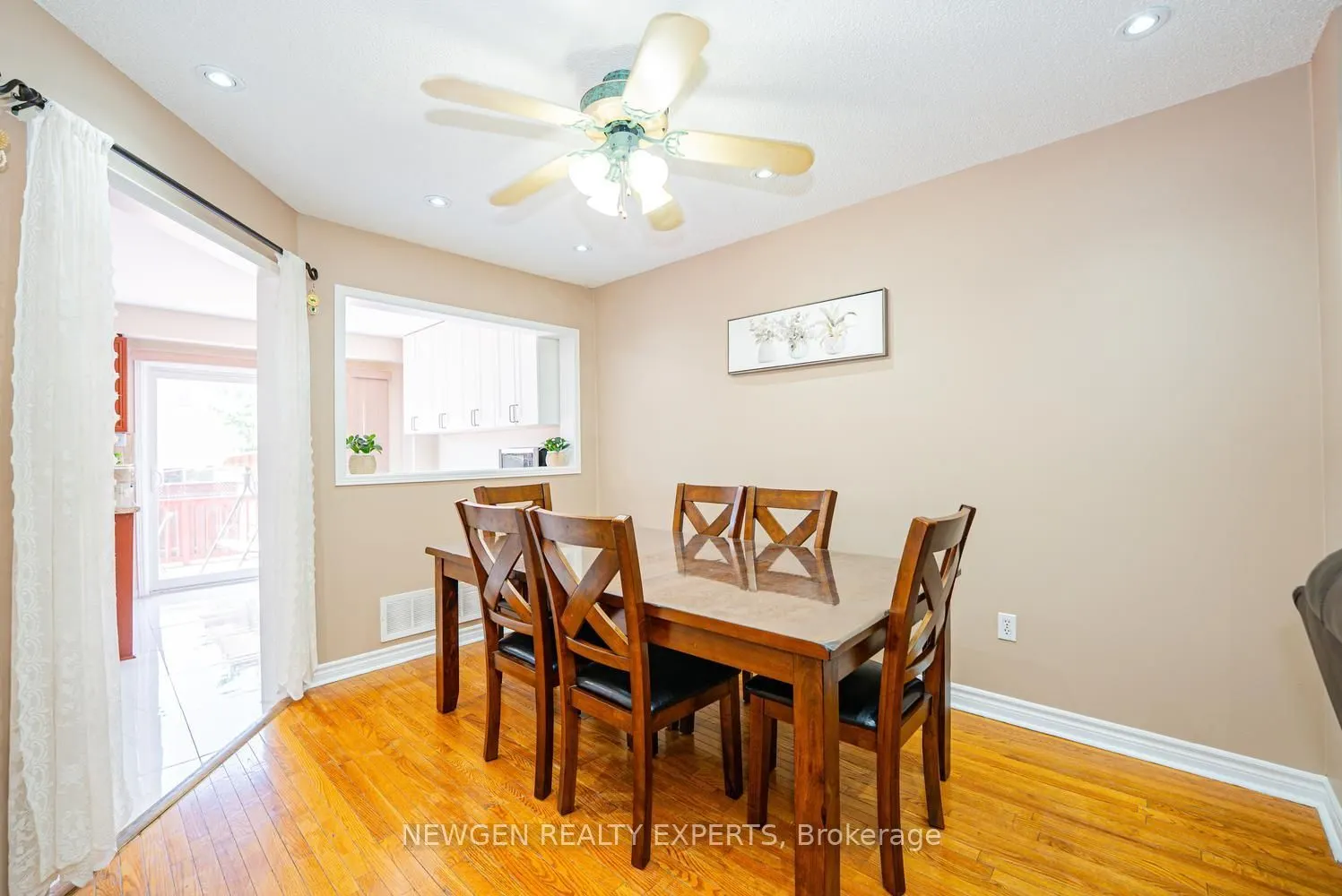 42 Mccleave Crescent