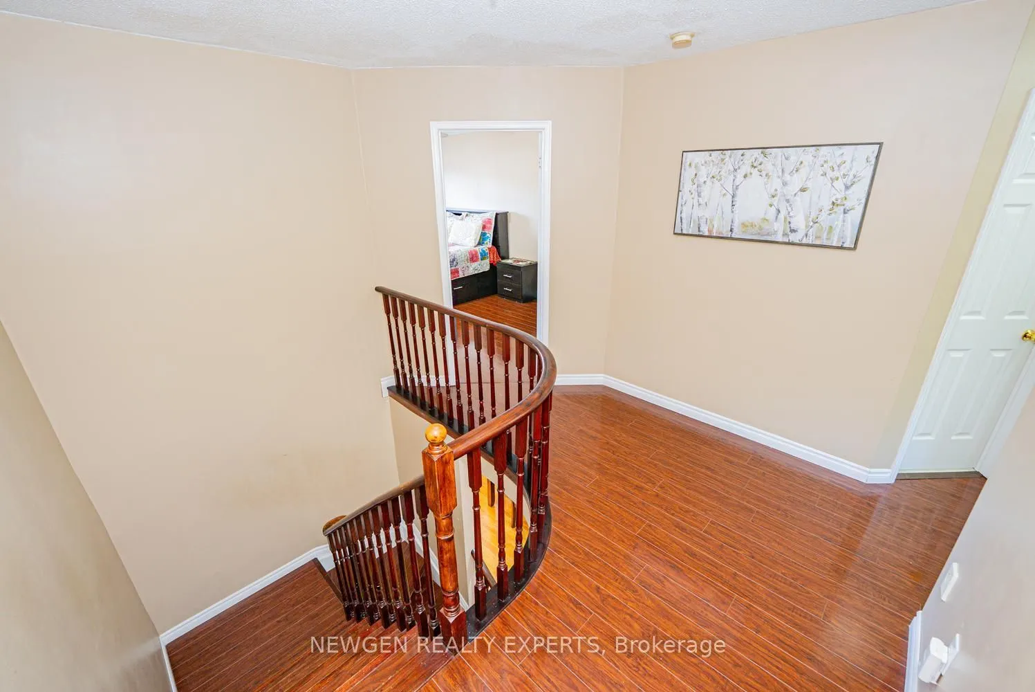 42 Mccleave Crescent