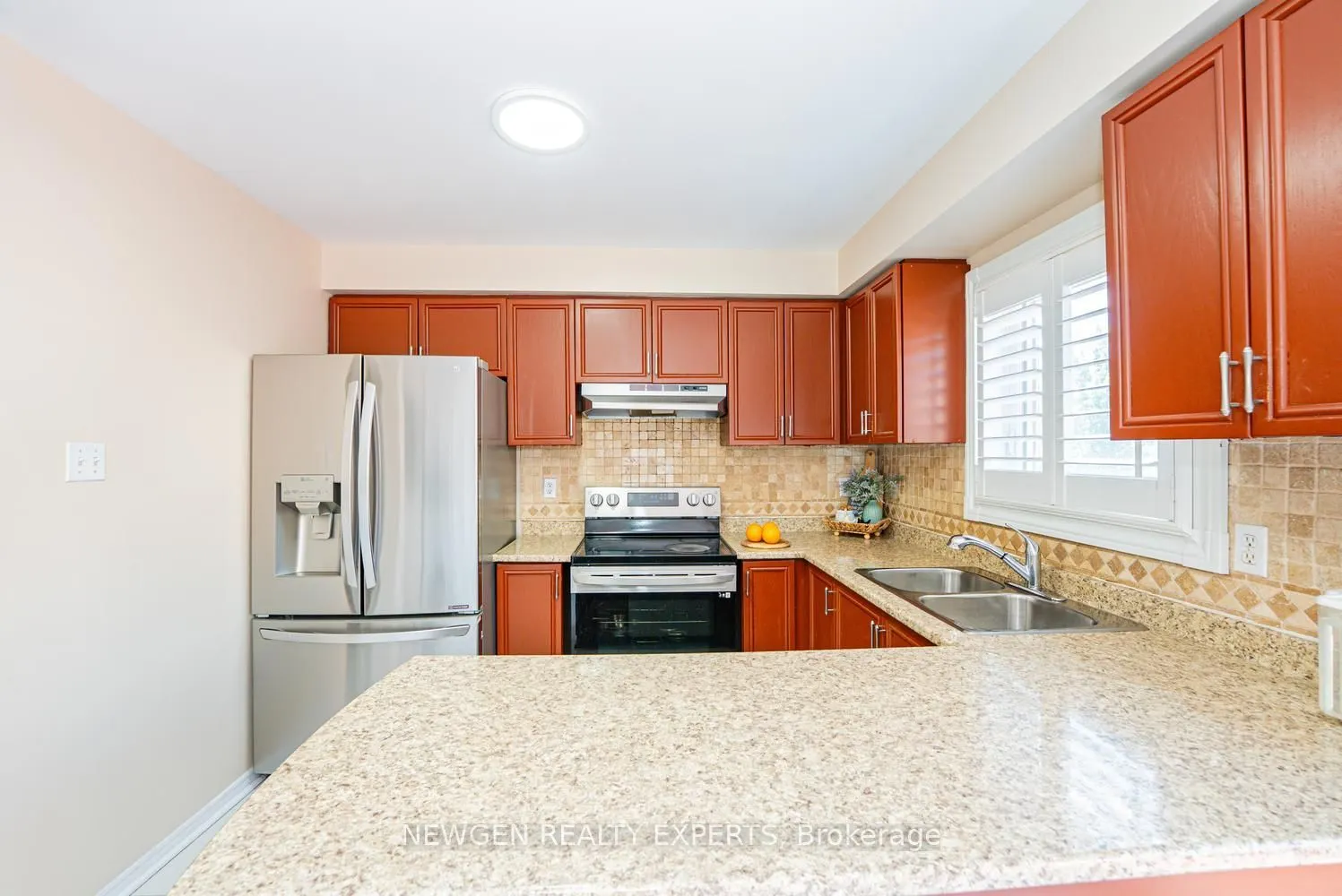 42 Mccleave Crescent