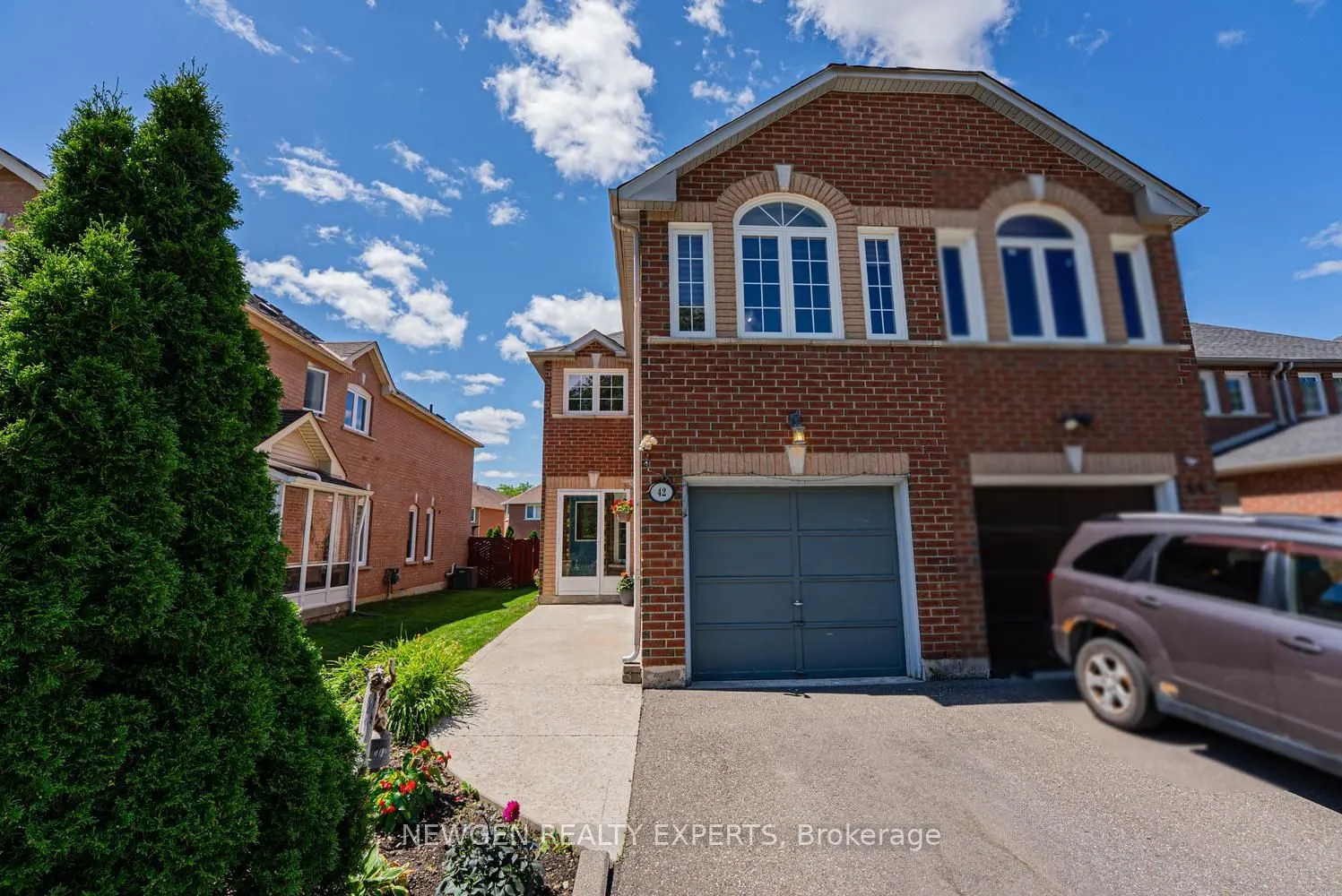 42 Mccleave Crescent