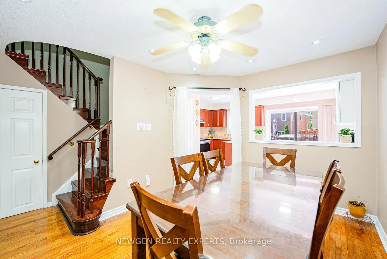 42 Mccleave Crescent