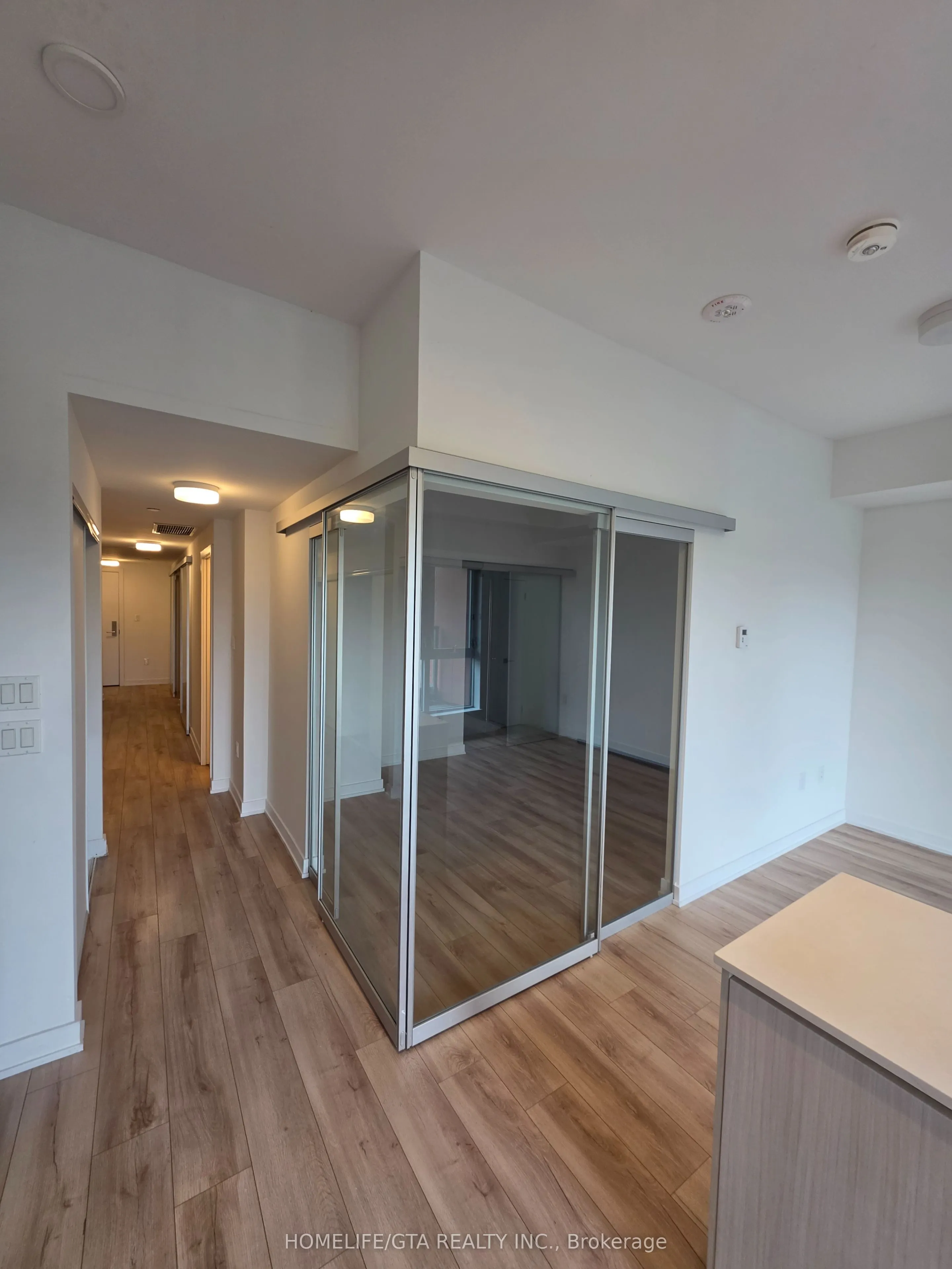 2433 Dufferin Street #208