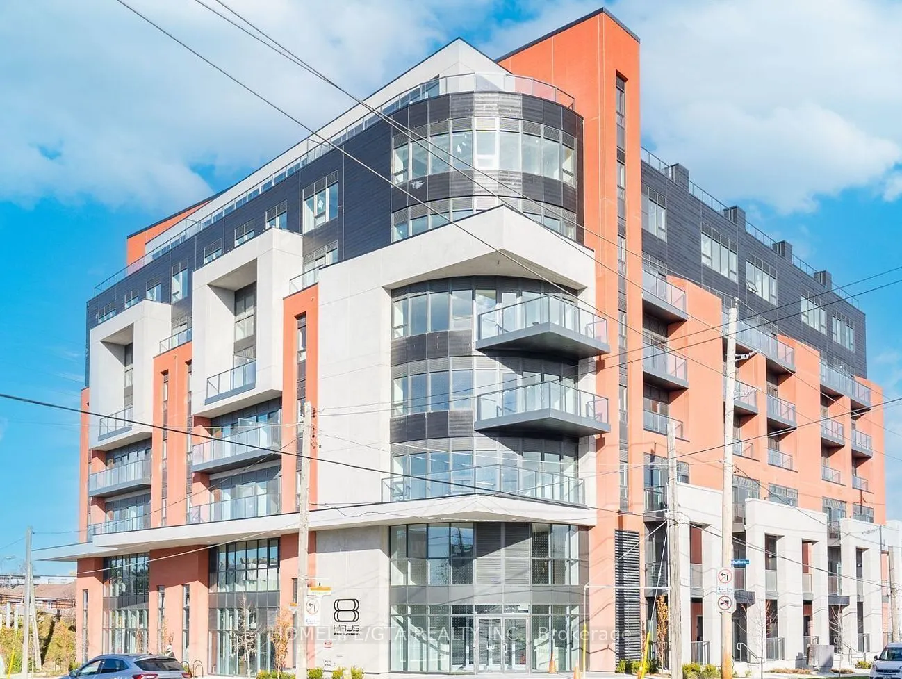 2433 Dufferin Street #208
