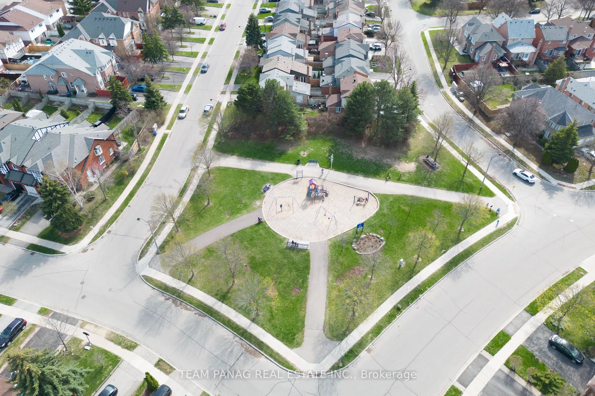 25 Ural Circle