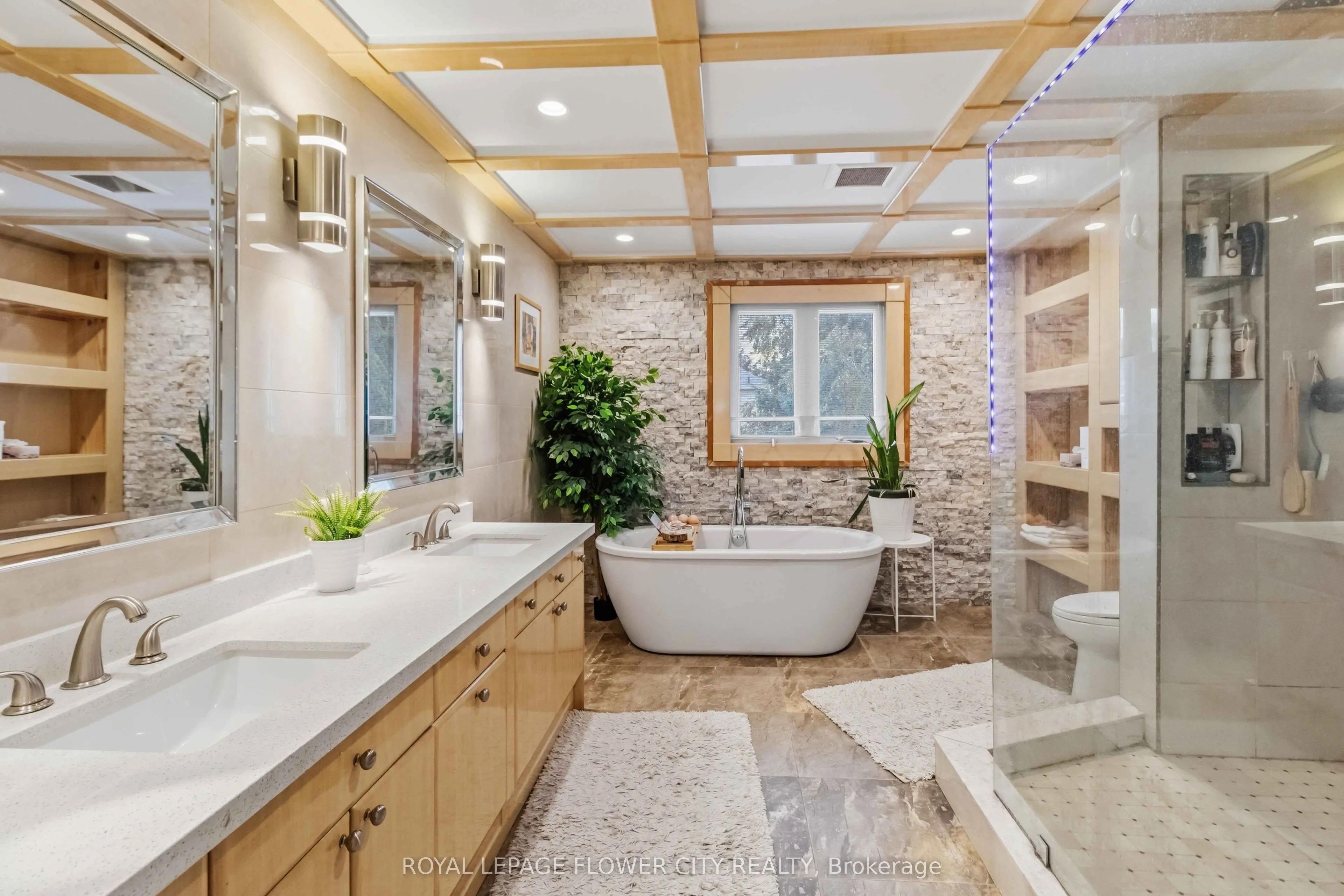 18 Pleasant Valley Place