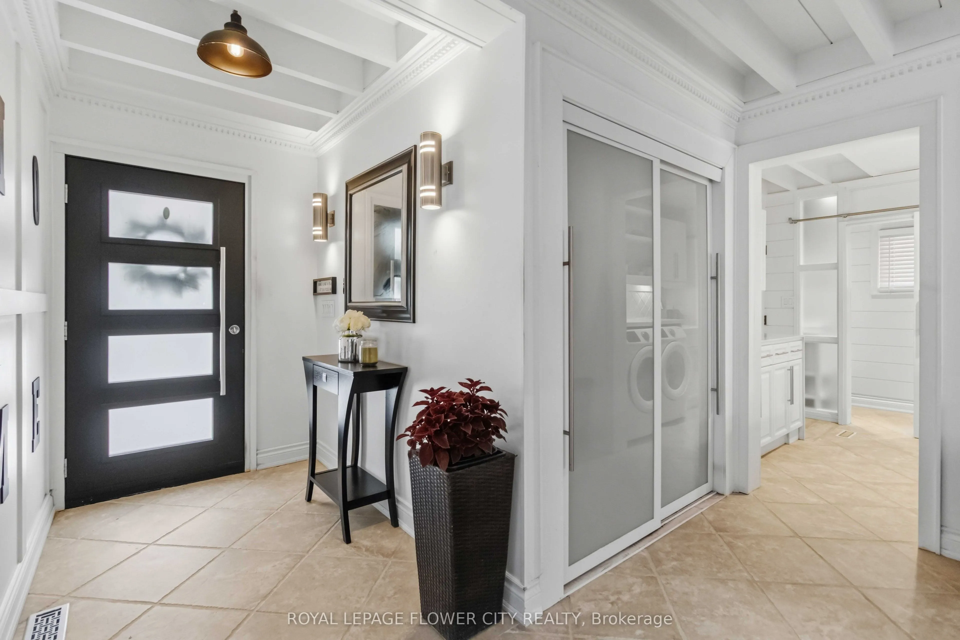 18 Pleasant Valley Place