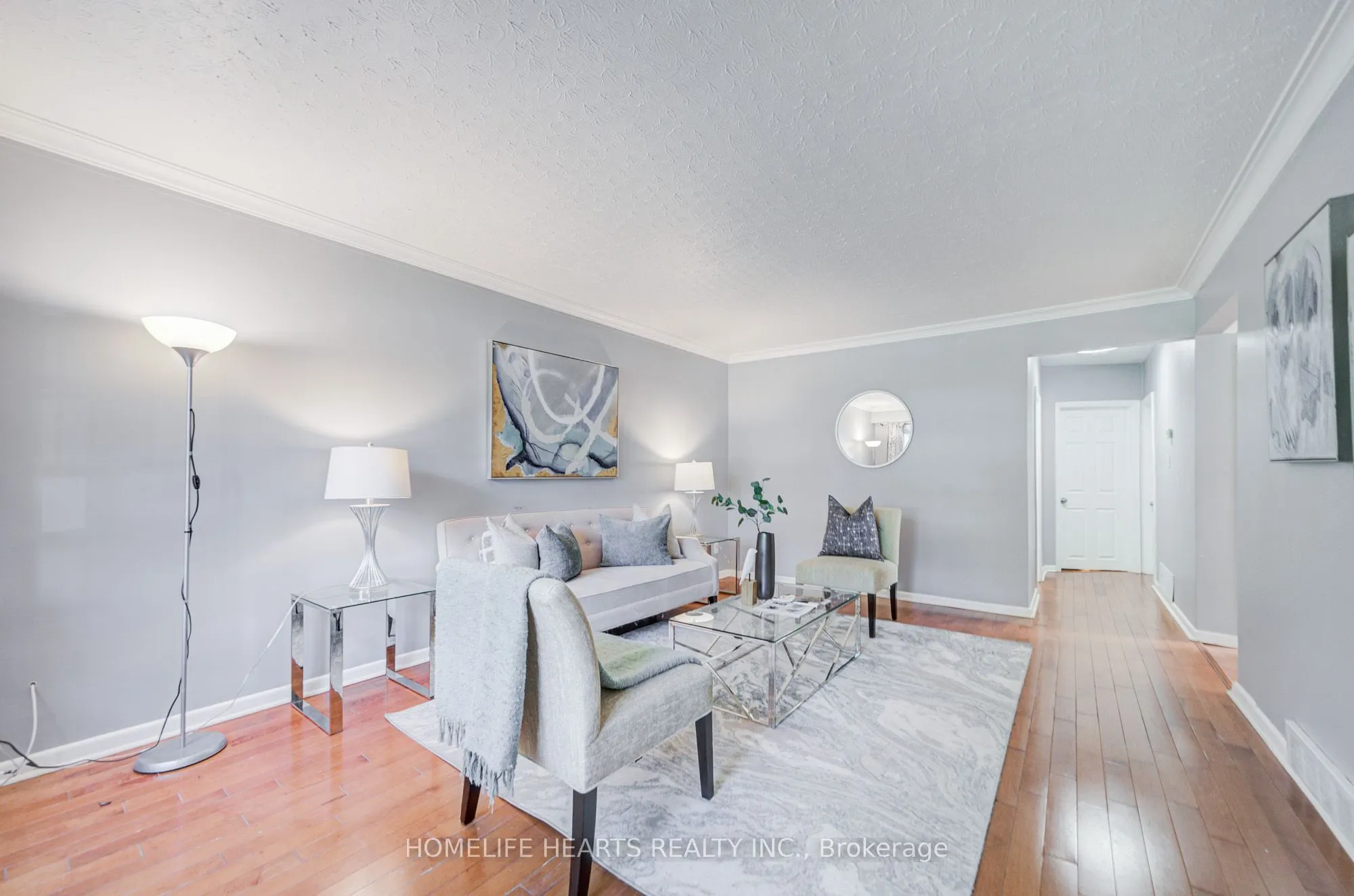 23 Broadview Avenue
